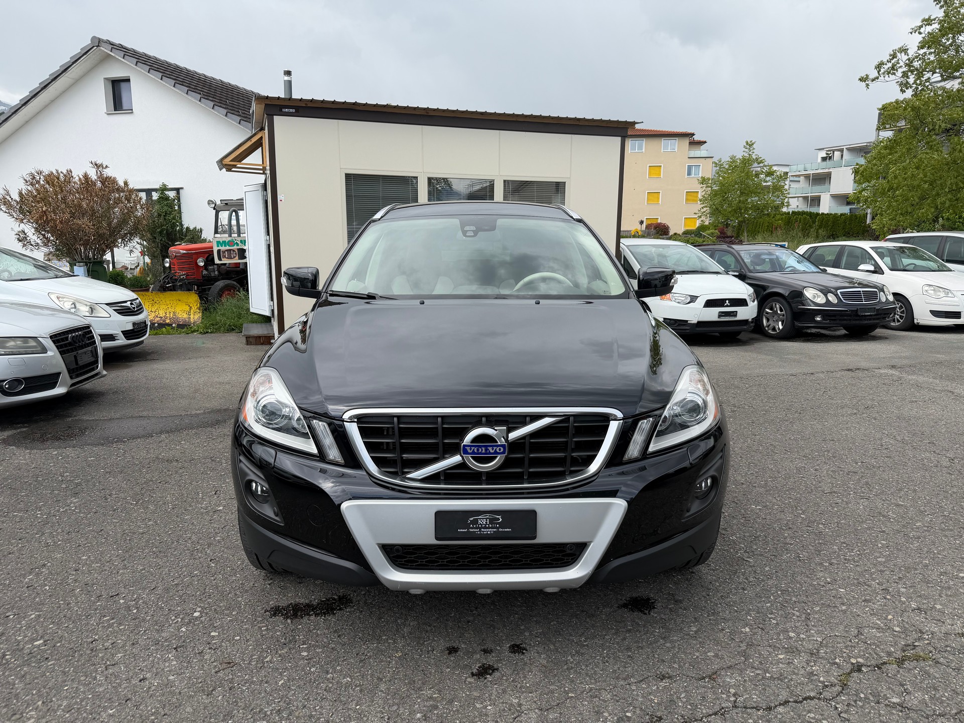 VOLVO XC60 D5 AWD Geartronic-image-0