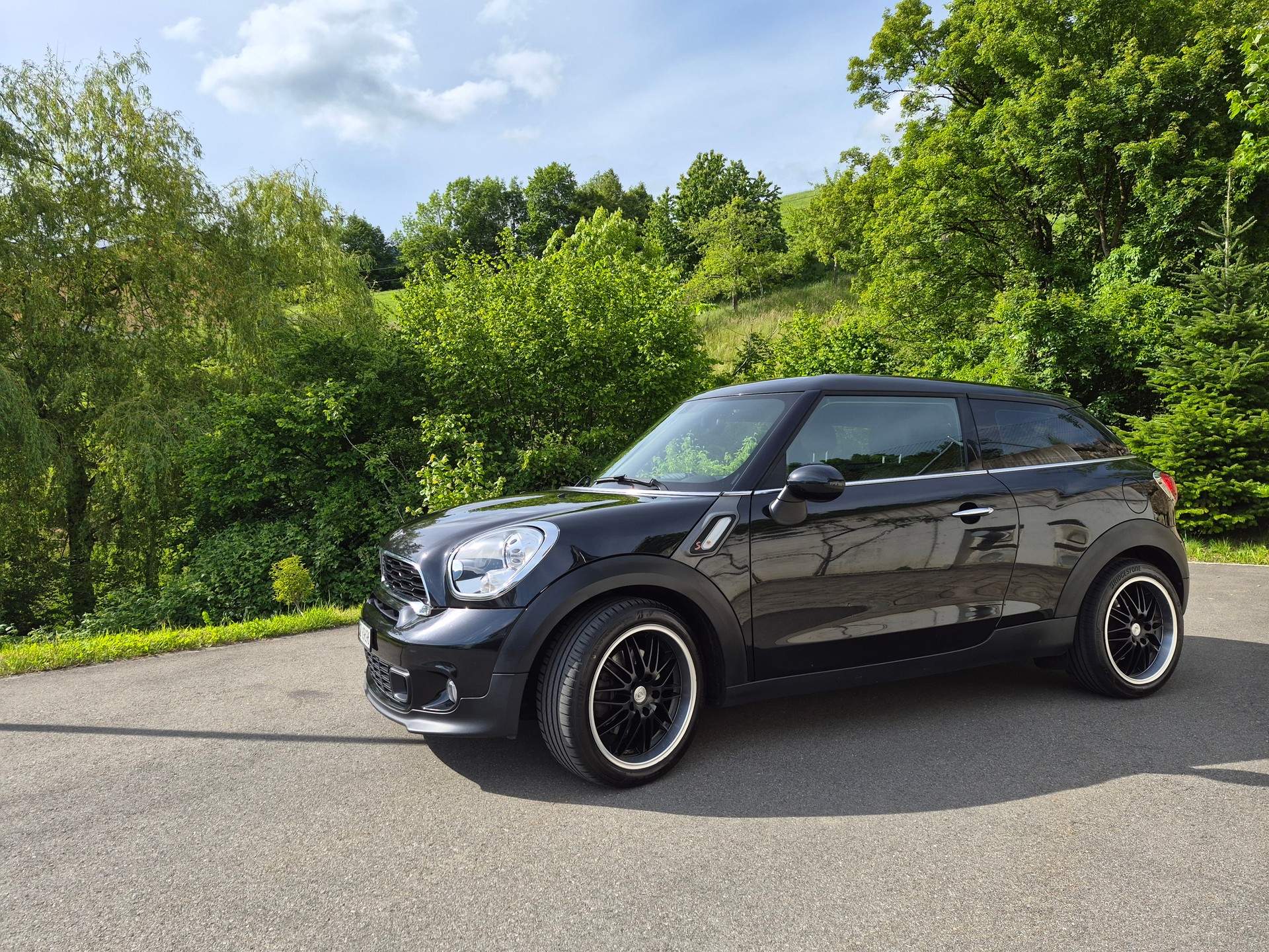 MINI 1.6i Cooper S ALL4-image-0