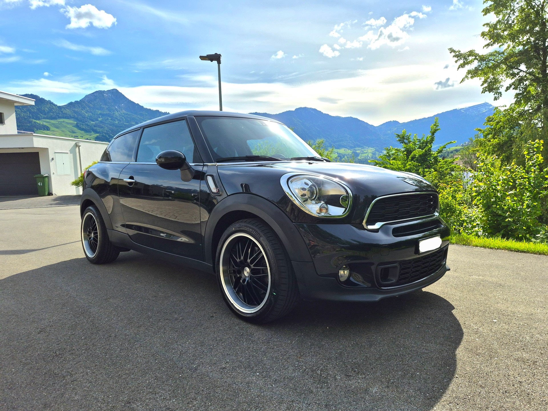 MINI 1.6i Cooper S ALL4-image-4