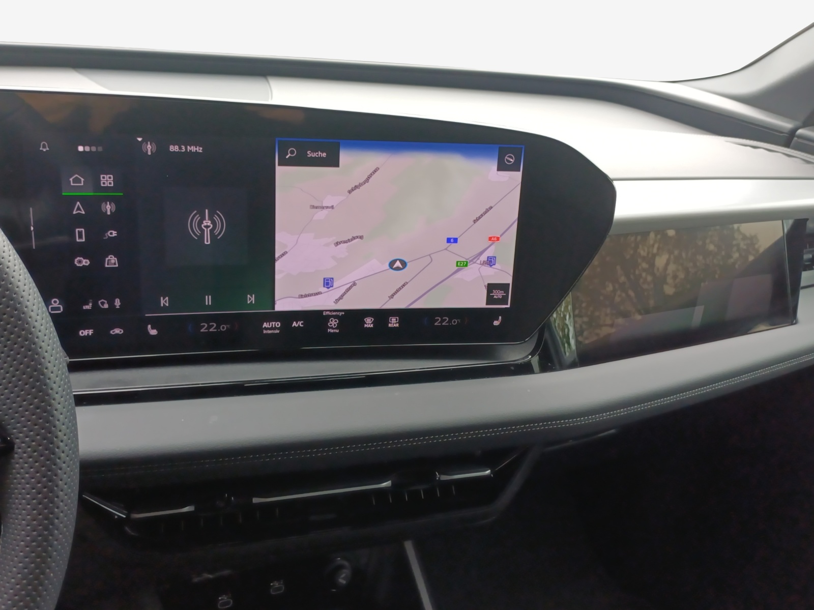 AUDI Q6 e-tron quattro-image-11