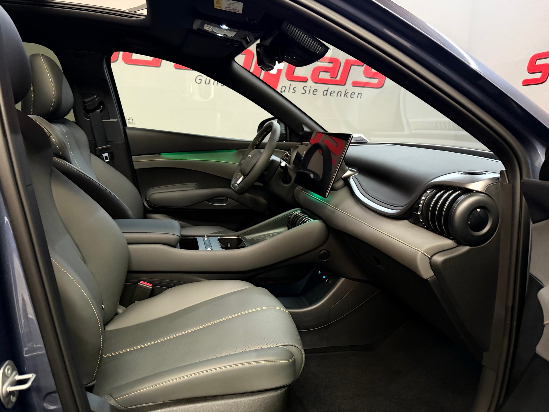 BYD Atto 3 EVO 74.8 kWh Excellence AWD-image-14