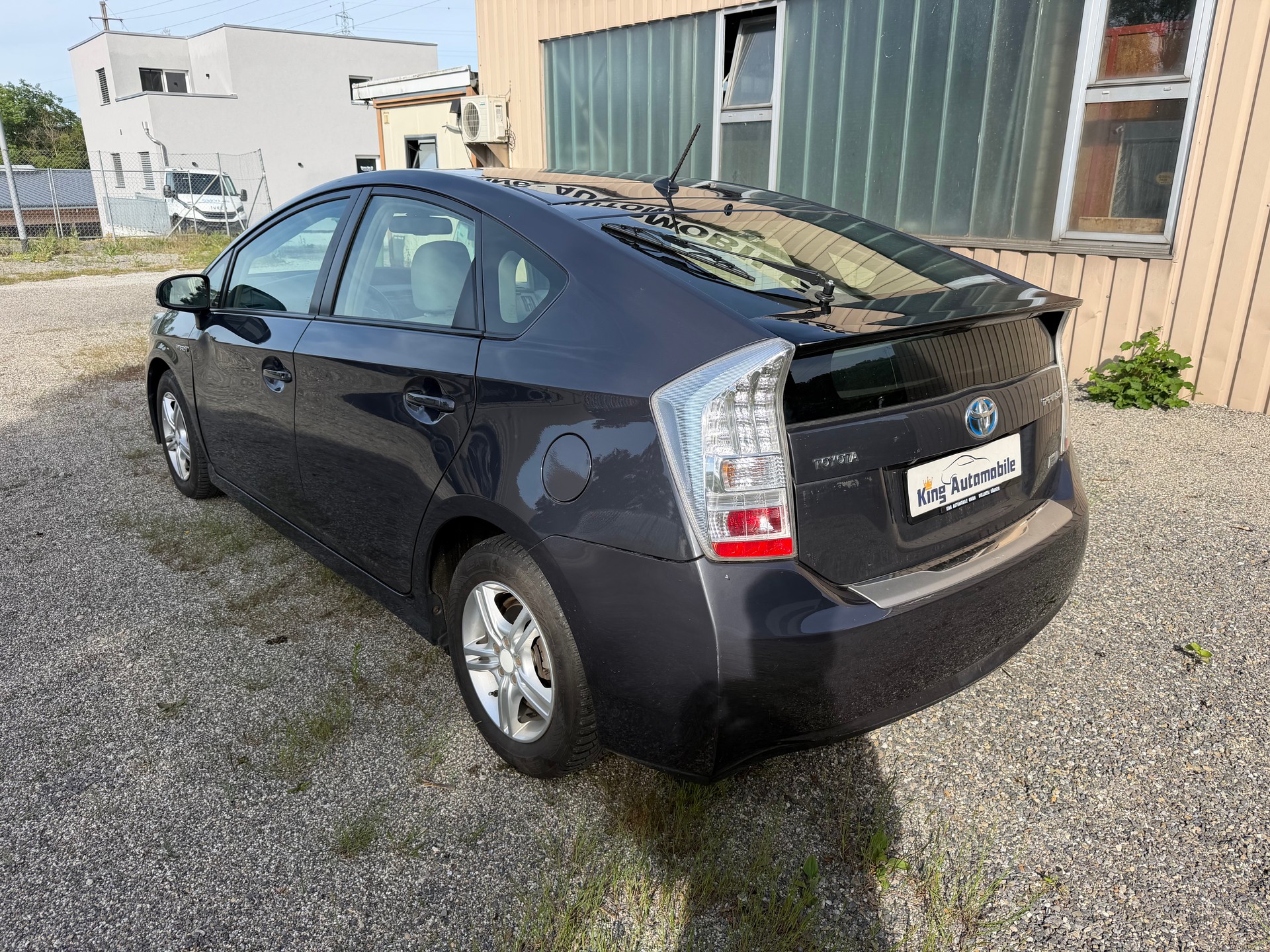 TOYOTA Prius 1.8 16V HSD Sol Premium | Frisch MFK | Leder | Solar Schiebedach-image-4