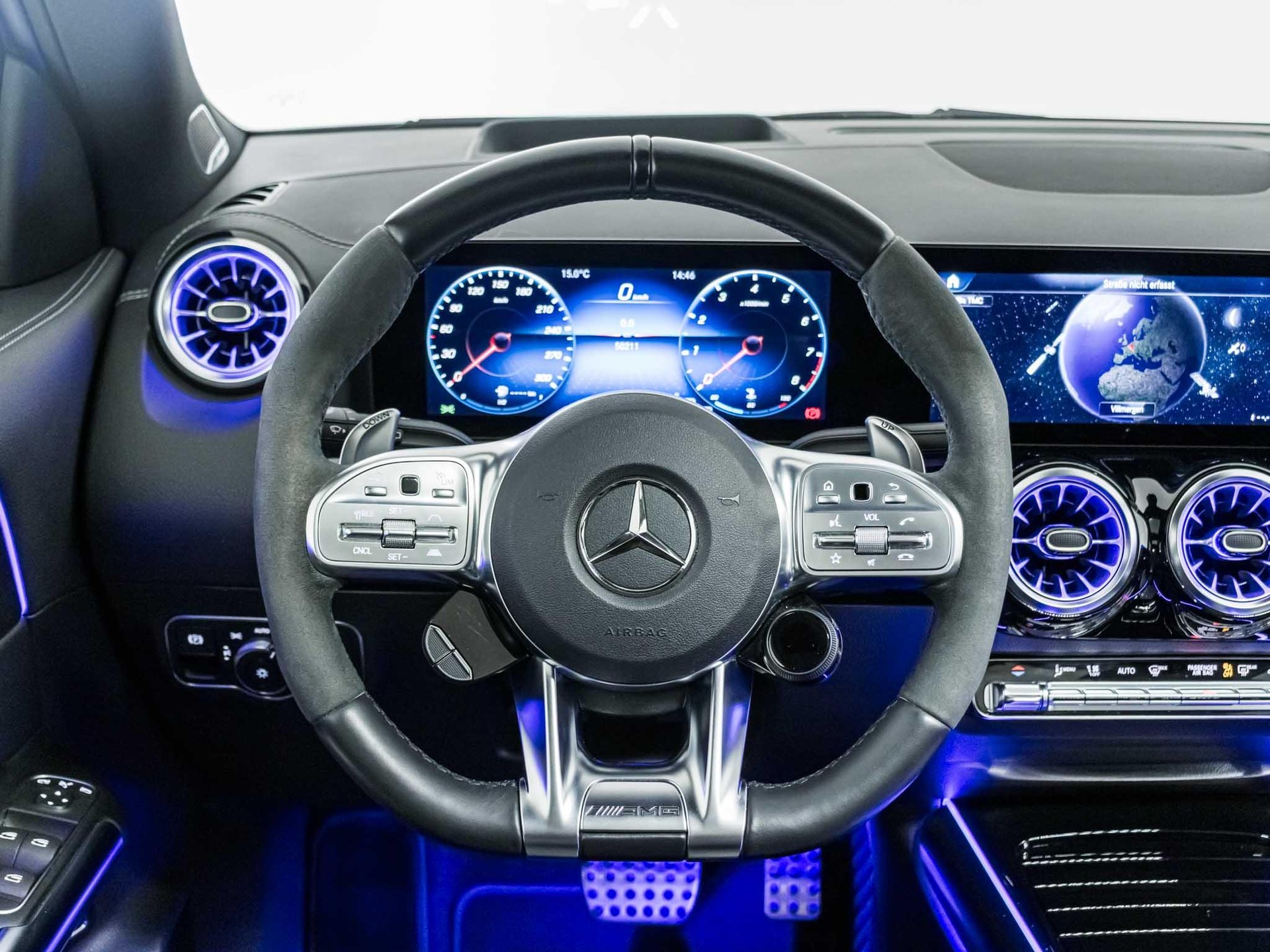 MERCEDES-BENZ GLA 45 AMG S 4MATIC-image-10