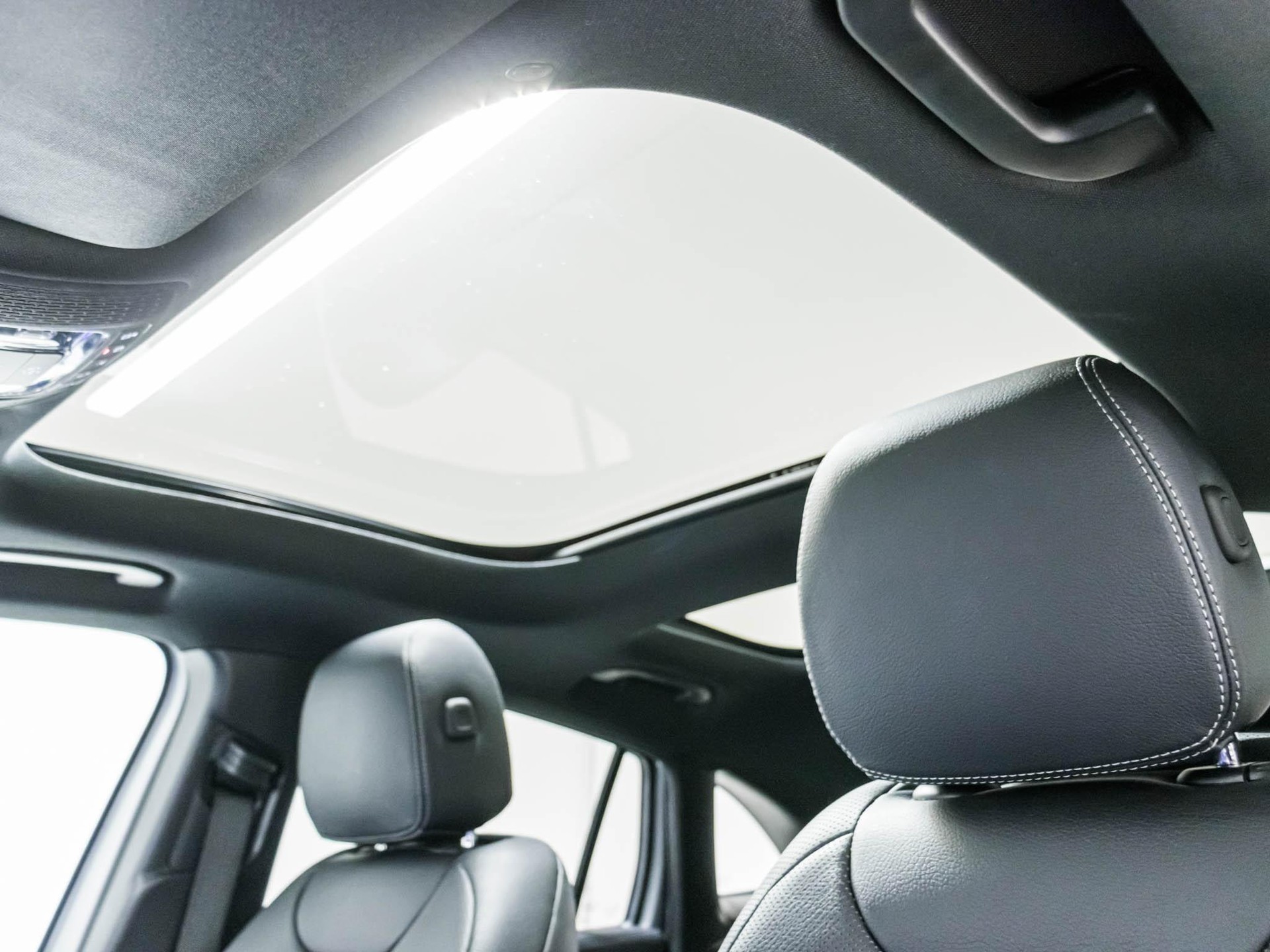 MERCEDES-BENZ GLA 45 AMG S 4MATIC-image-8