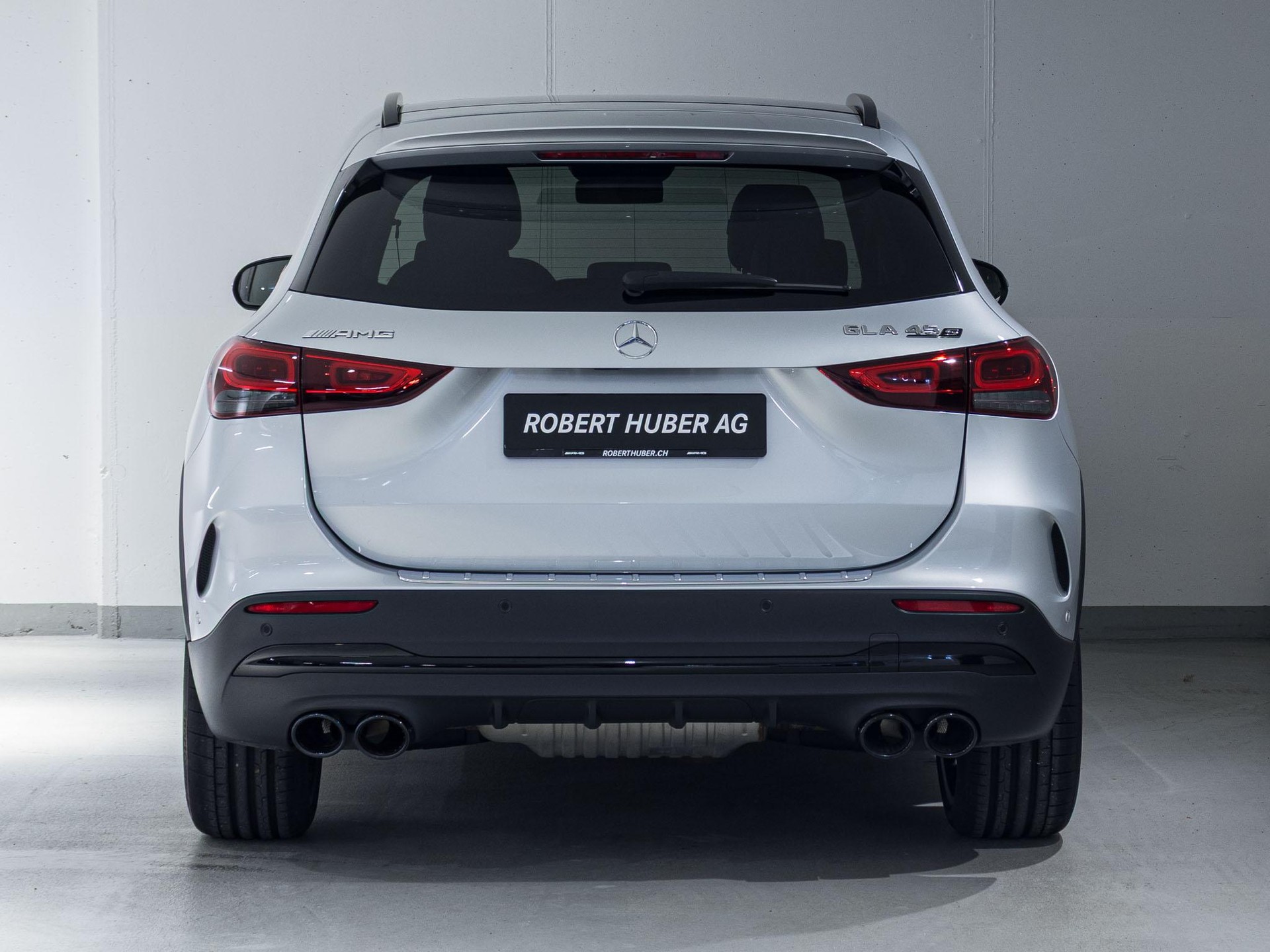 MERCEDES-BENZ GLA 45 AMG S 4MATIC-image-5