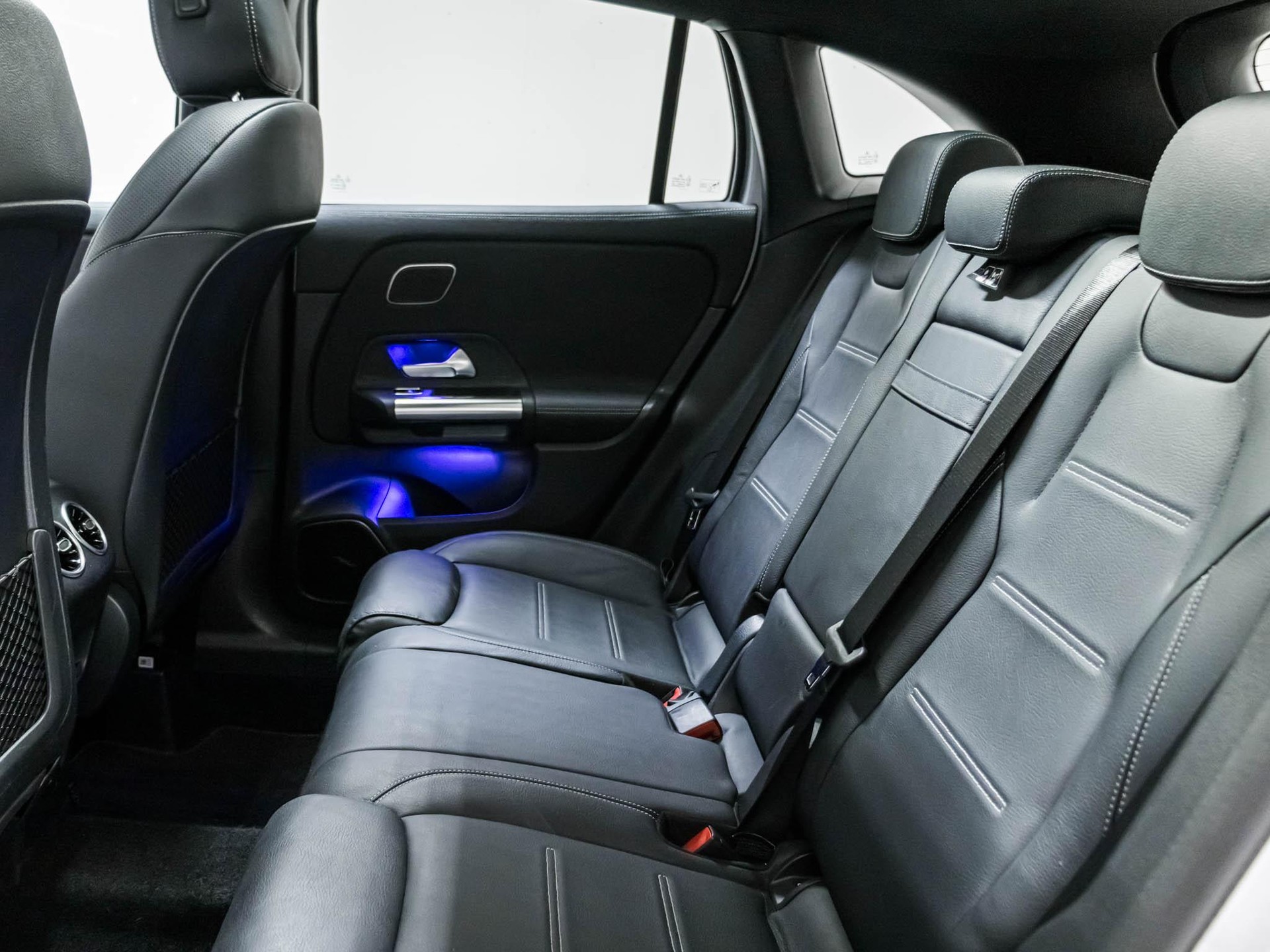 MERCEDES-BENZ GLA 45 AMG S 4MATIC-image-7
