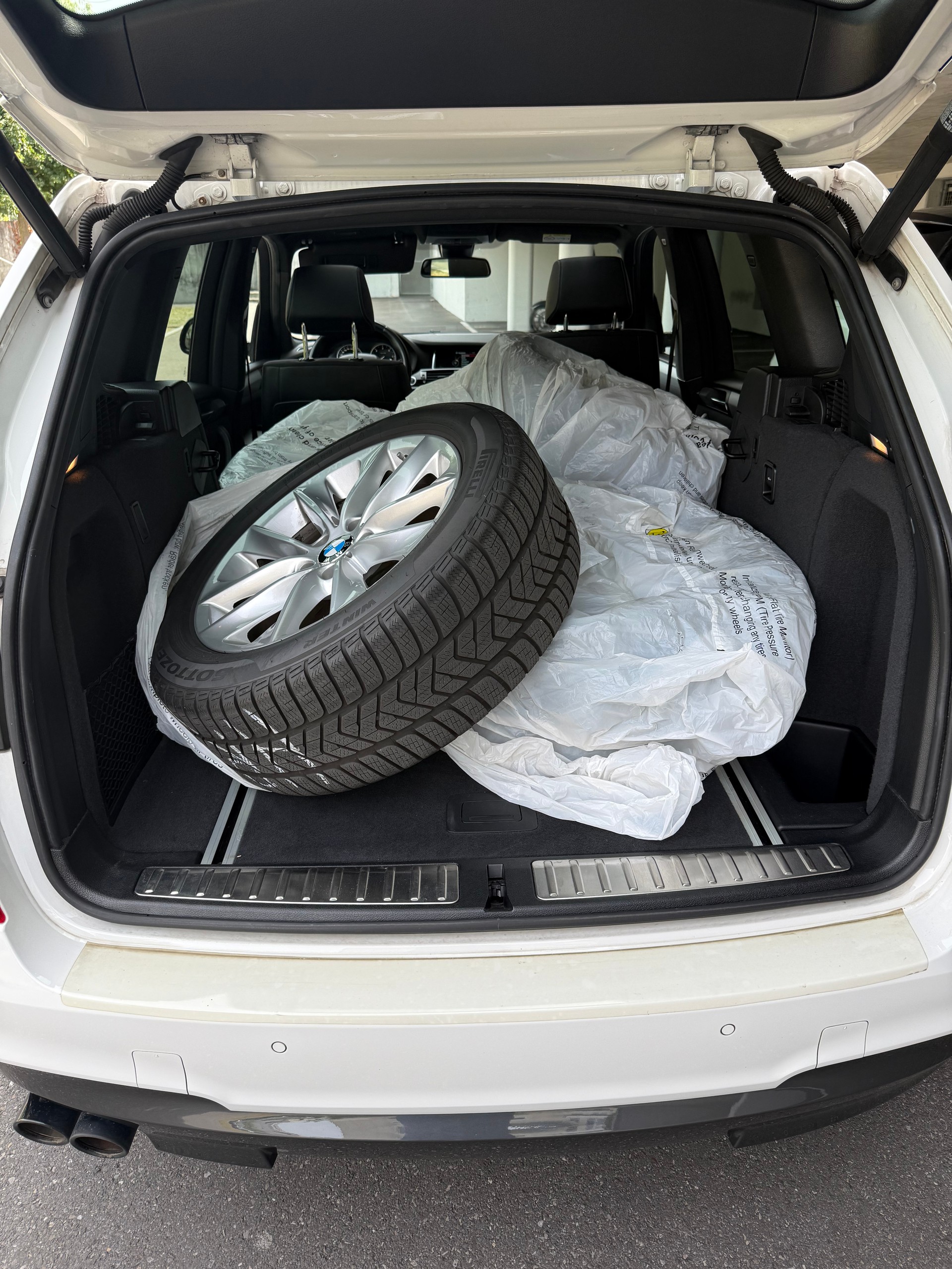 BMW X3 xDrive 35d Steptronic-image-12