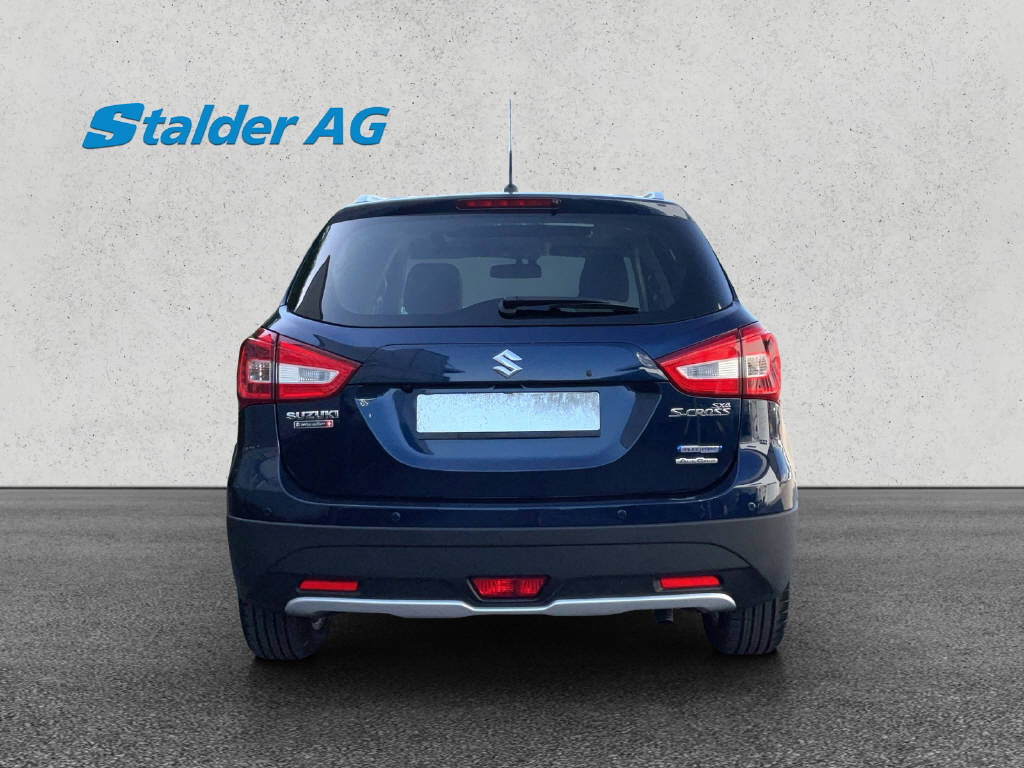 SUZUKI SX4 S-Cross 1.4 T Generation Top Hybrid 4x4-image-3