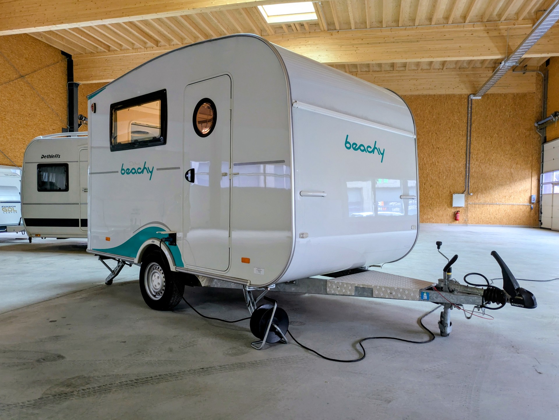 HOBBY Beachy 360-image-0