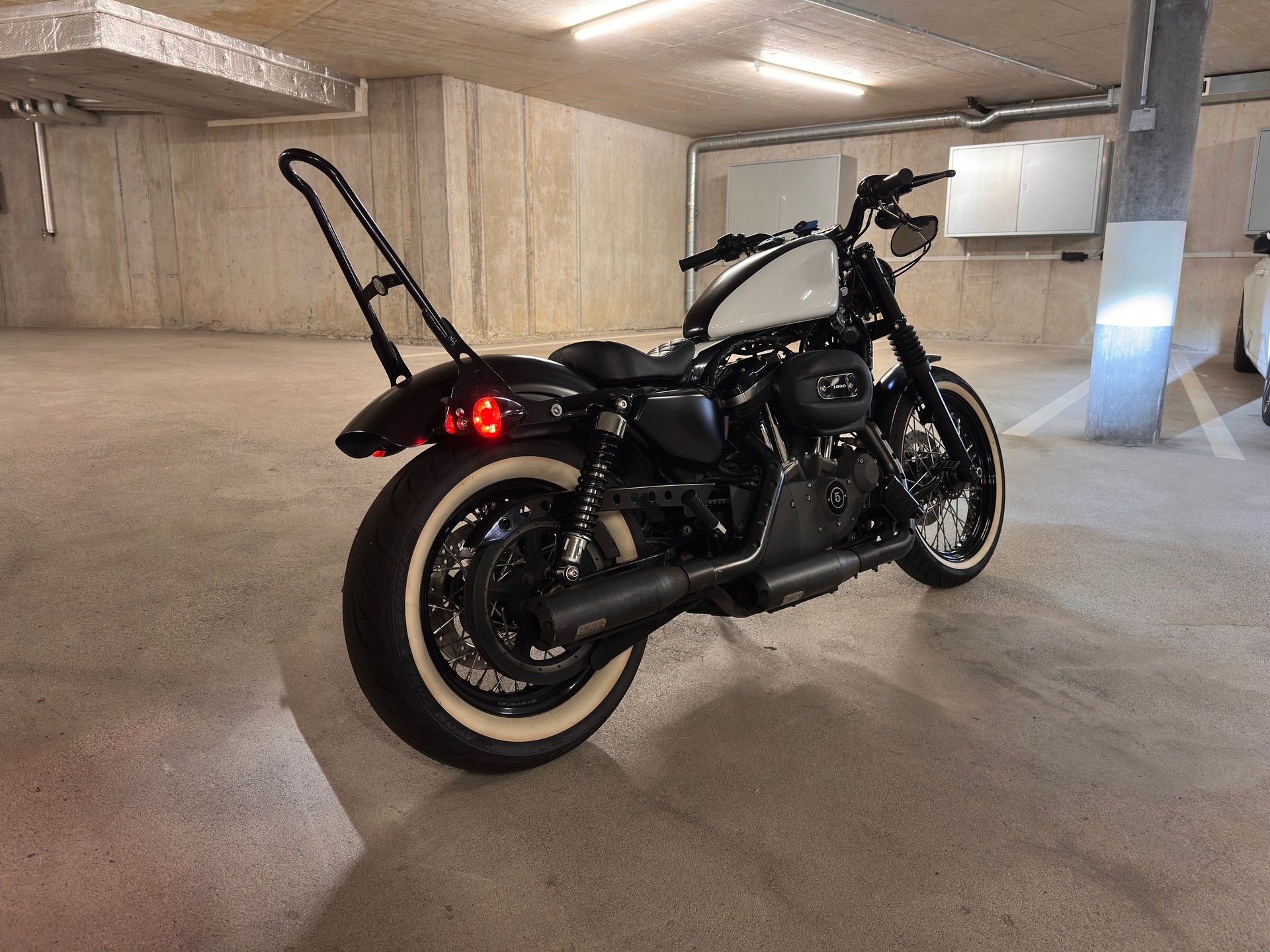 HARLEY-DAVIDSON XL 1200 N Sportster Nightster-image-2
