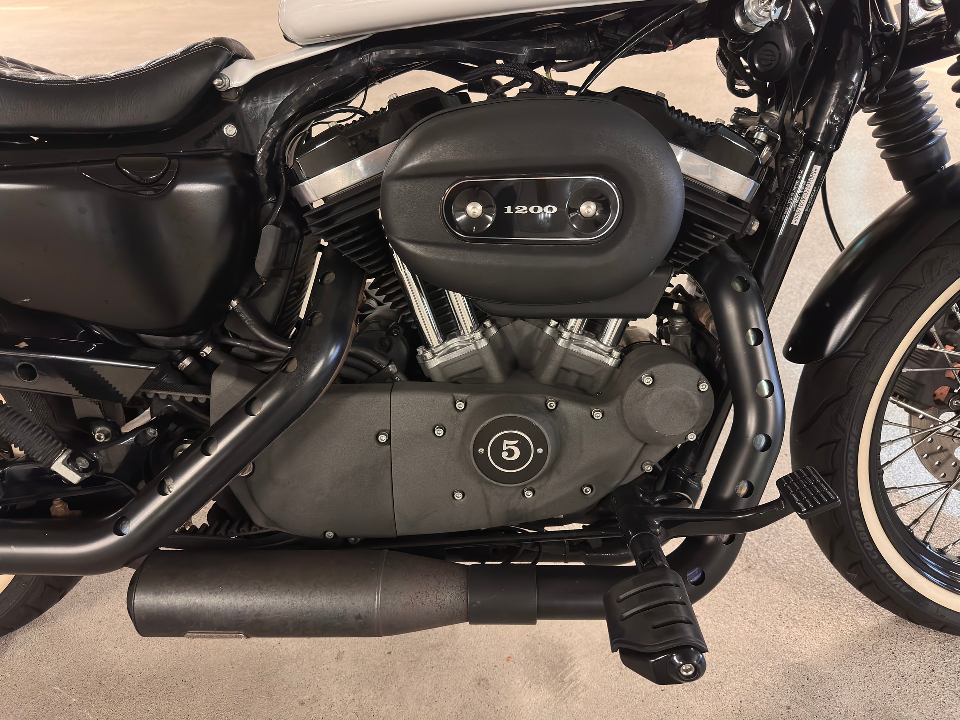 HARLEY-DAVIDSON XL 1200 N Sportster Nightster-image-4