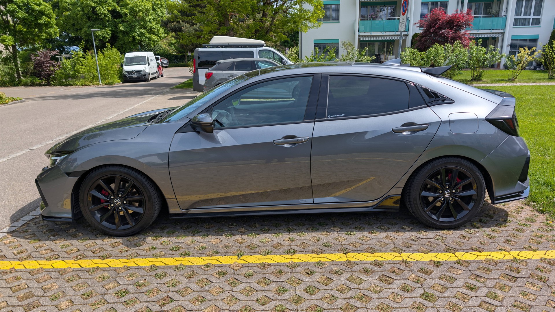 HONDA 1.5 VTEC Turbo Sport Plus-image-2