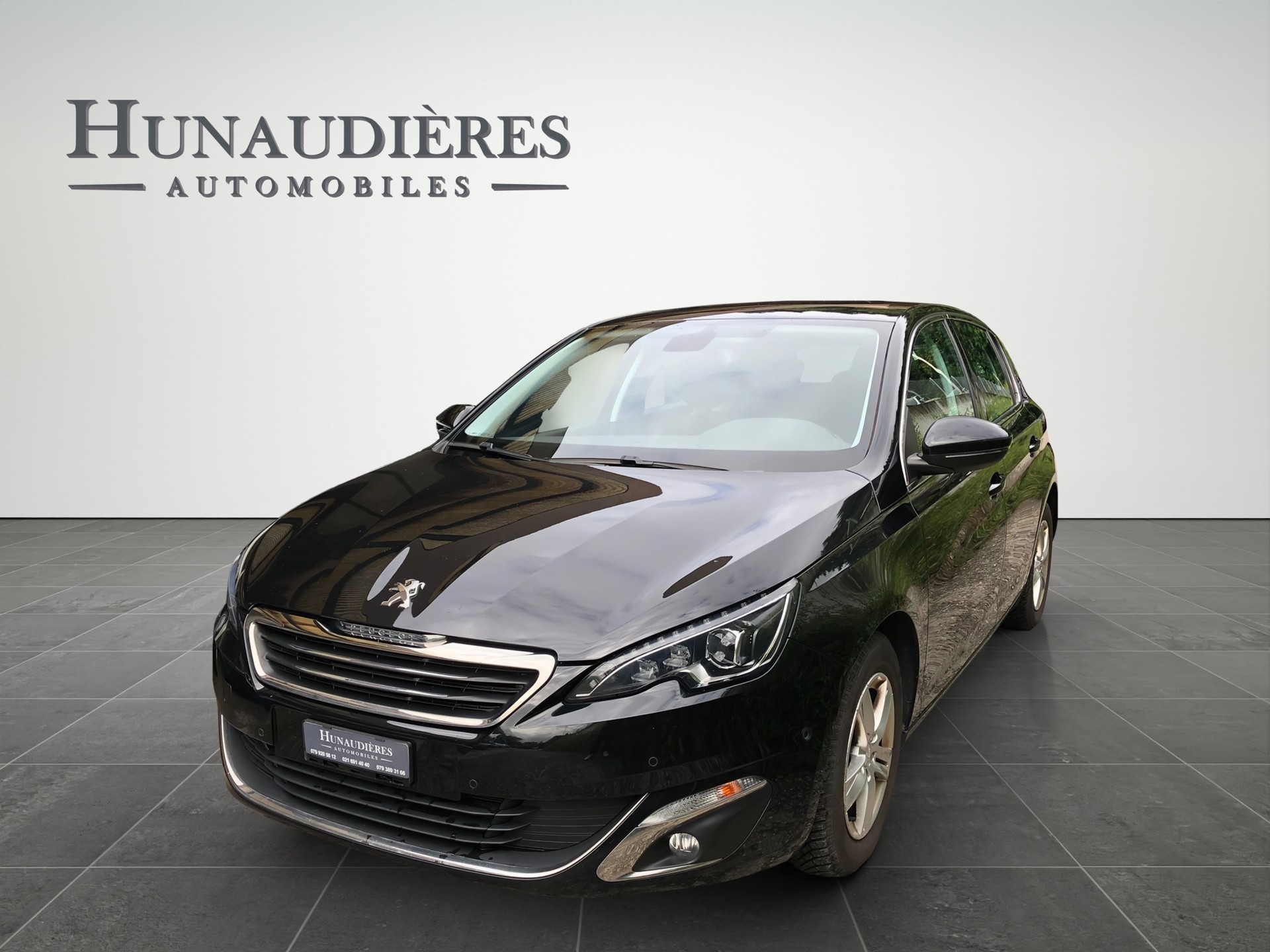 PEUGEOT 308 1.2 THP Allure-image-0