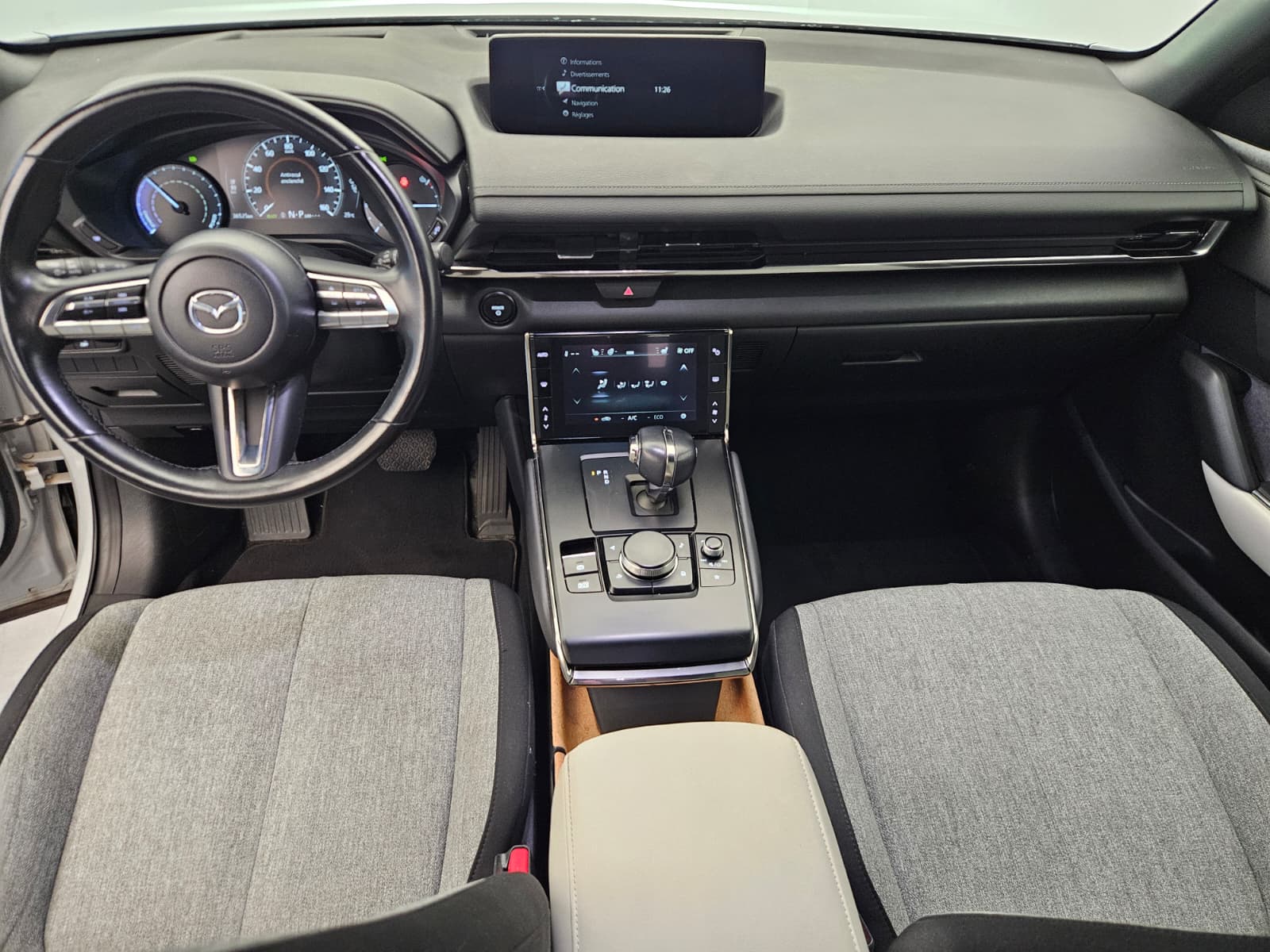 MAZDA MX-30 e-Skyactiv Ambition Plus-image-10