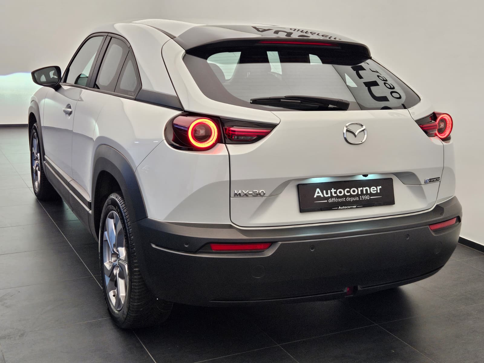 MAZDA MX-30 e-Skyactiv Ambition Plus-image-9
