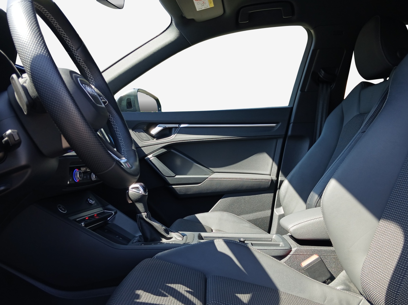 AUDI Q3 Sportback 35 TFSI S line Attraction S-tronic-image-7