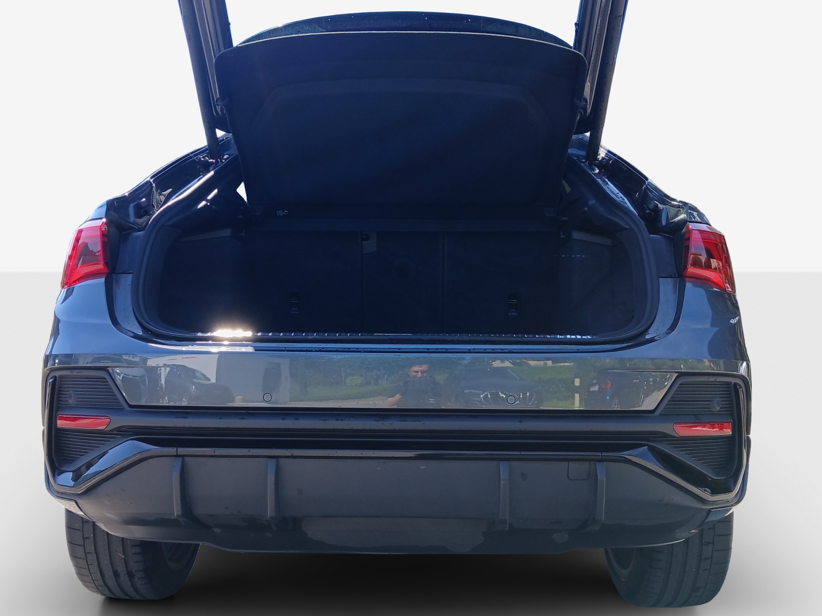 AUDI Q3 Sportback 35 TFSI S line Attraction S-tronic-image-12