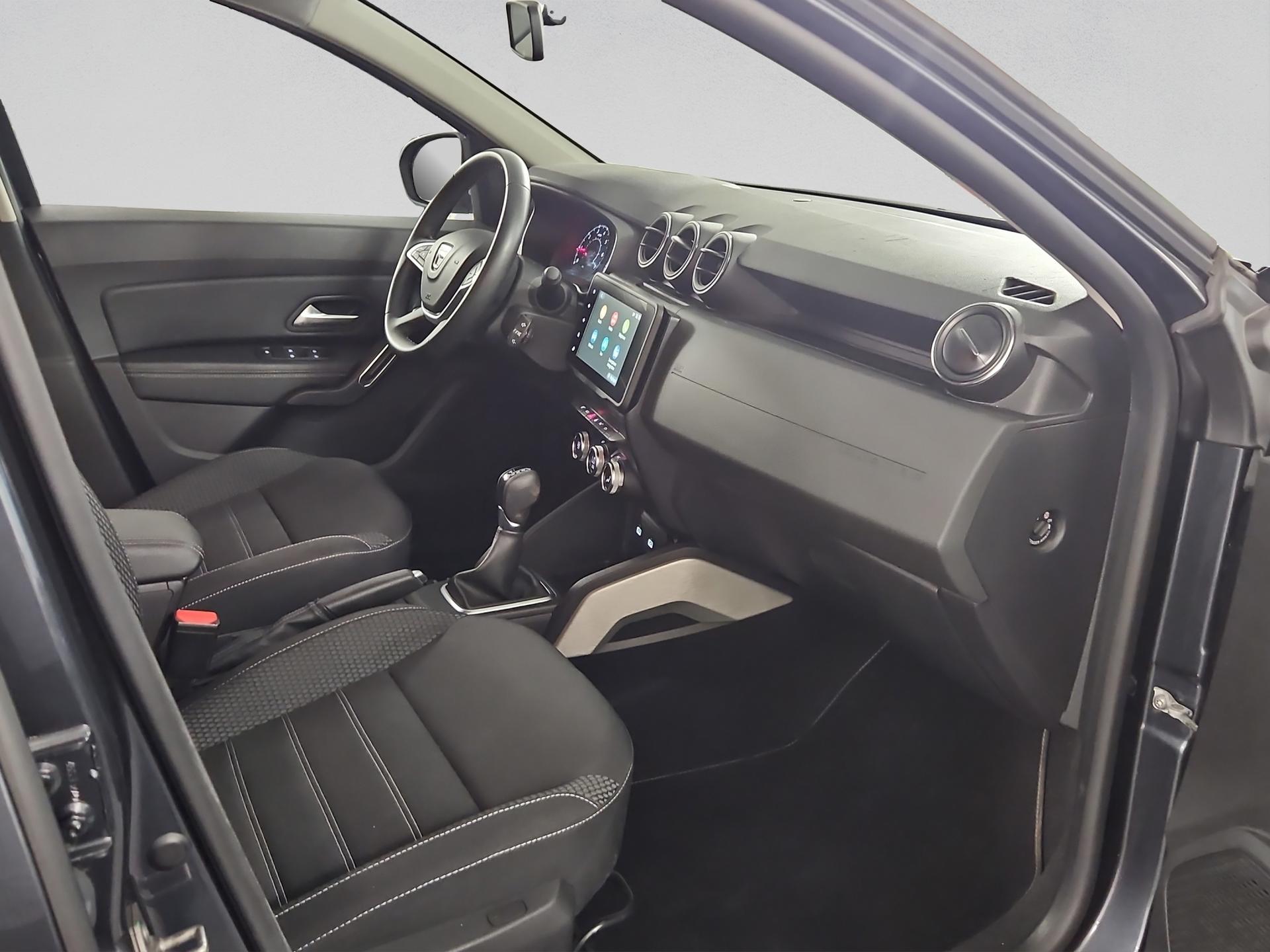 DACIA Duster TCe 150 Prestige EDC 4x2-image-16