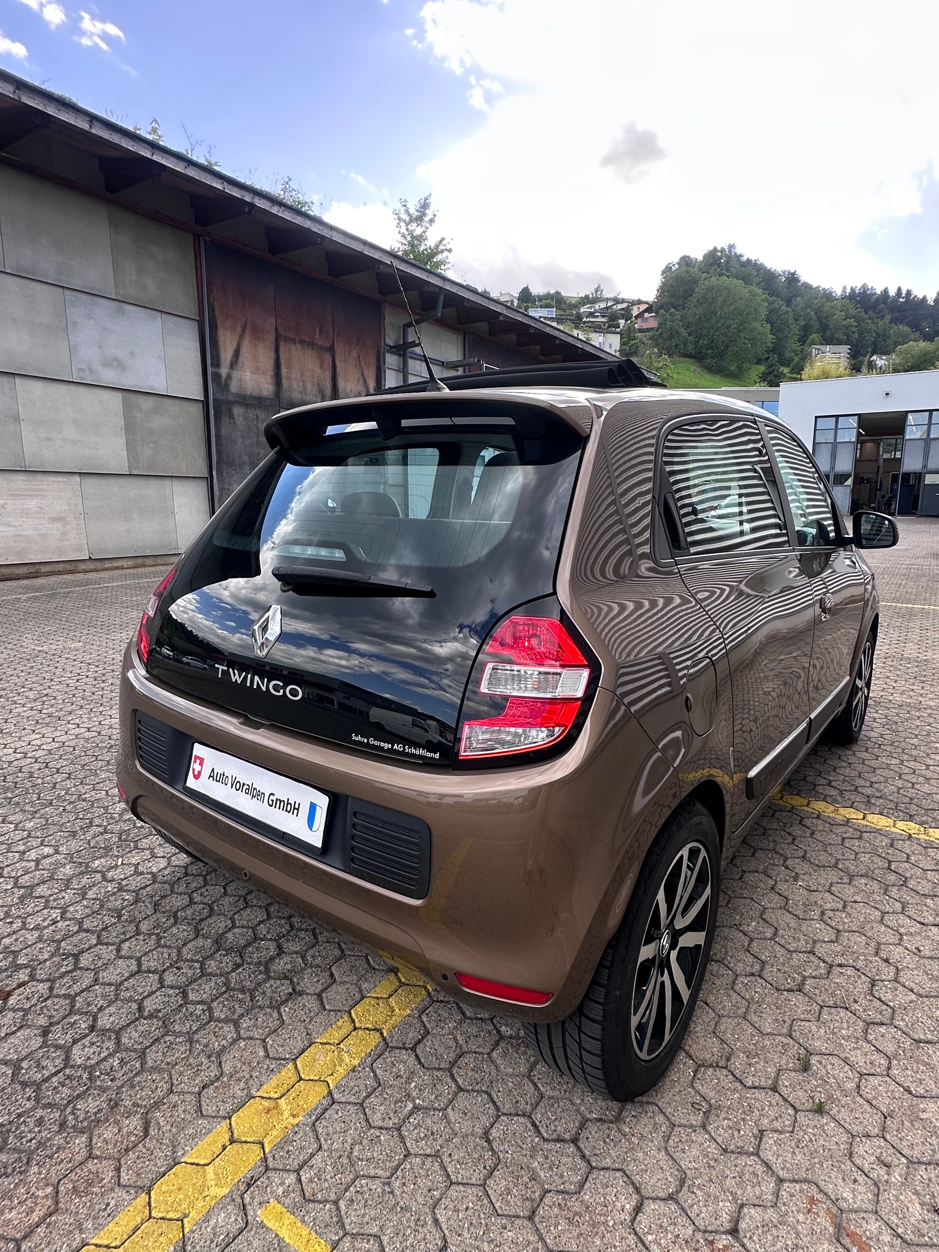 RENAULT Twingo 0.9 Zen Cabriolet-image-6