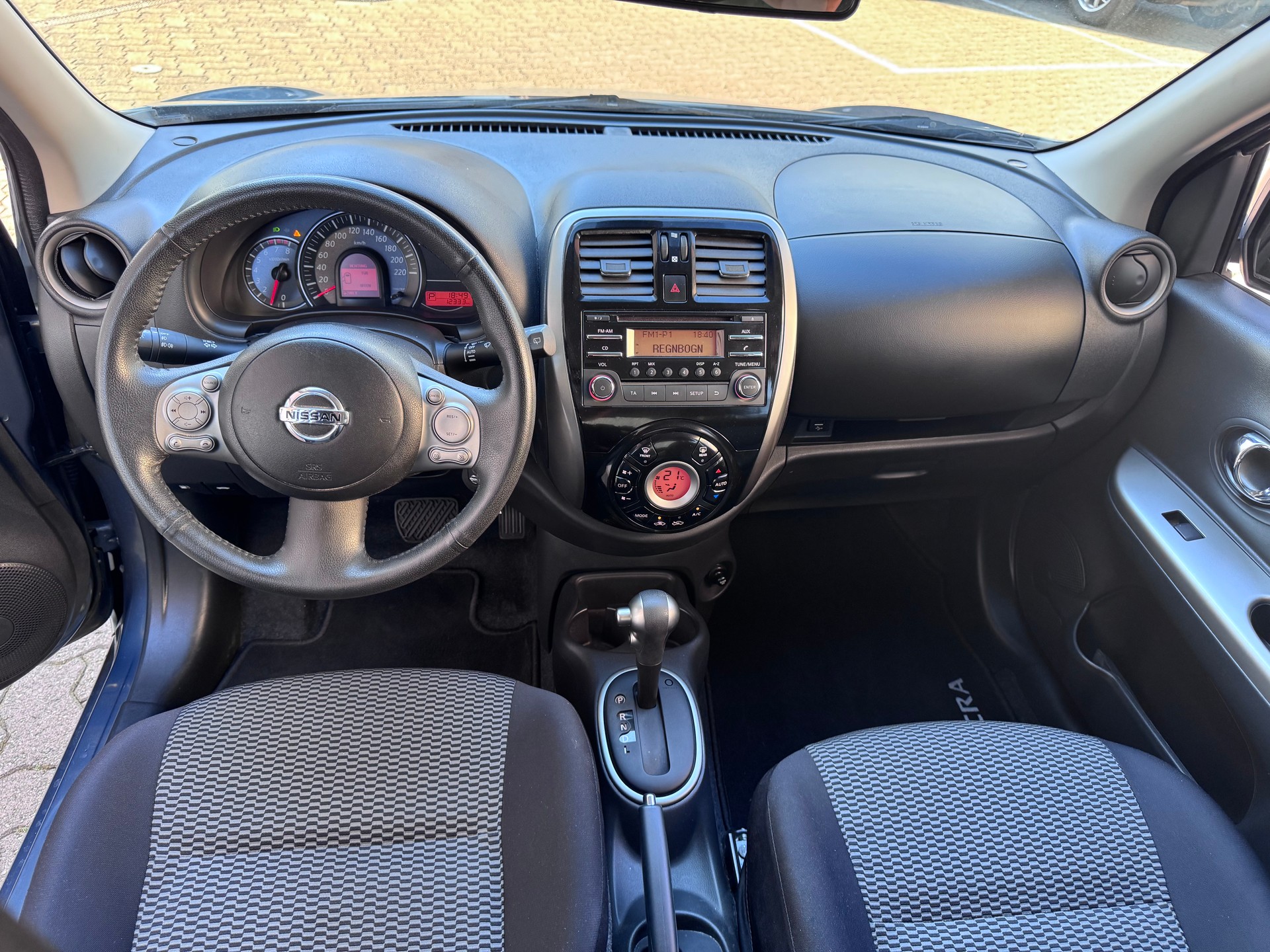 NISSAN Micra 1.2 acenta CVT-image-10