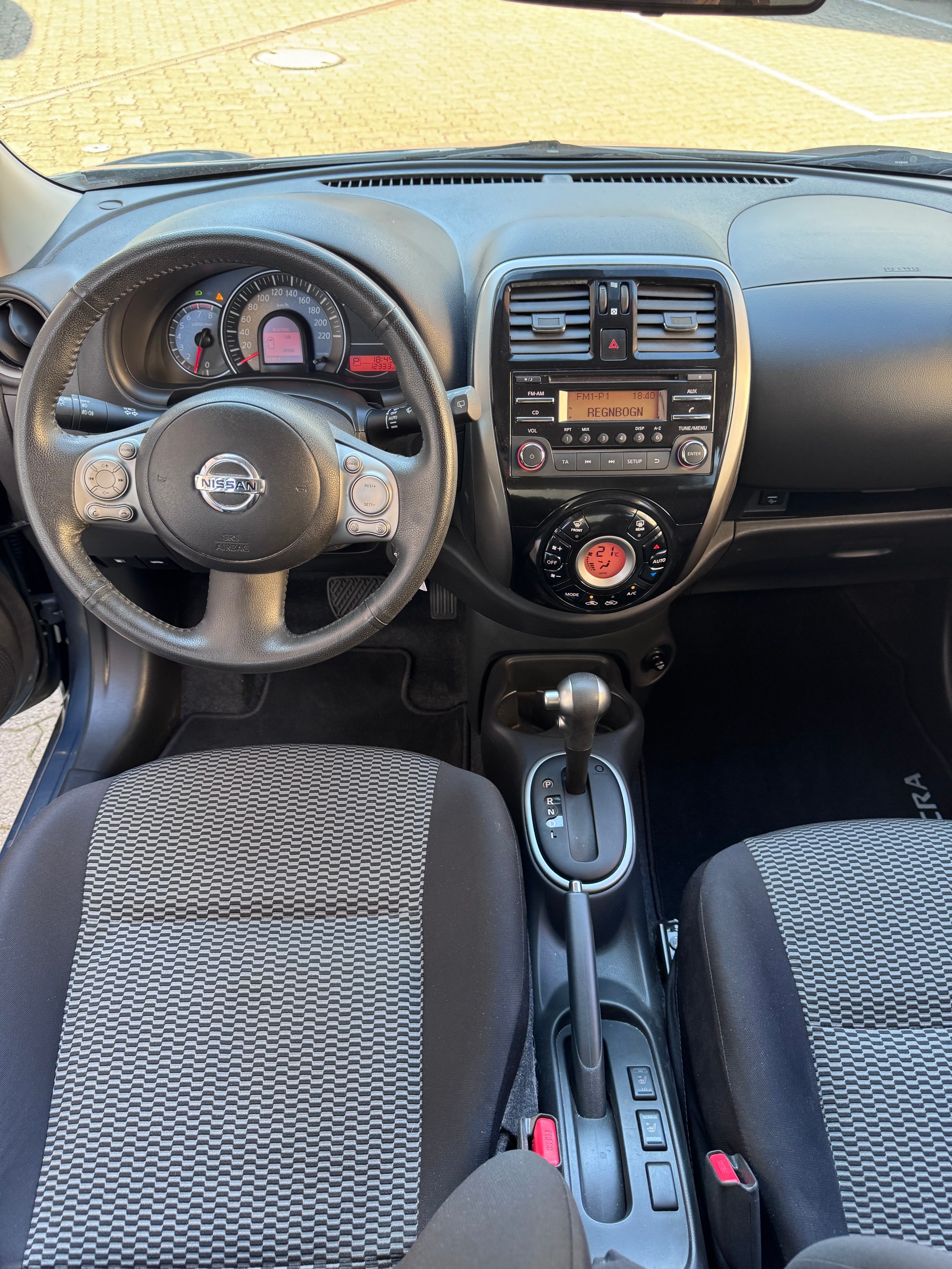 NISSAN Micra 1.2 acenta CVT-image-11