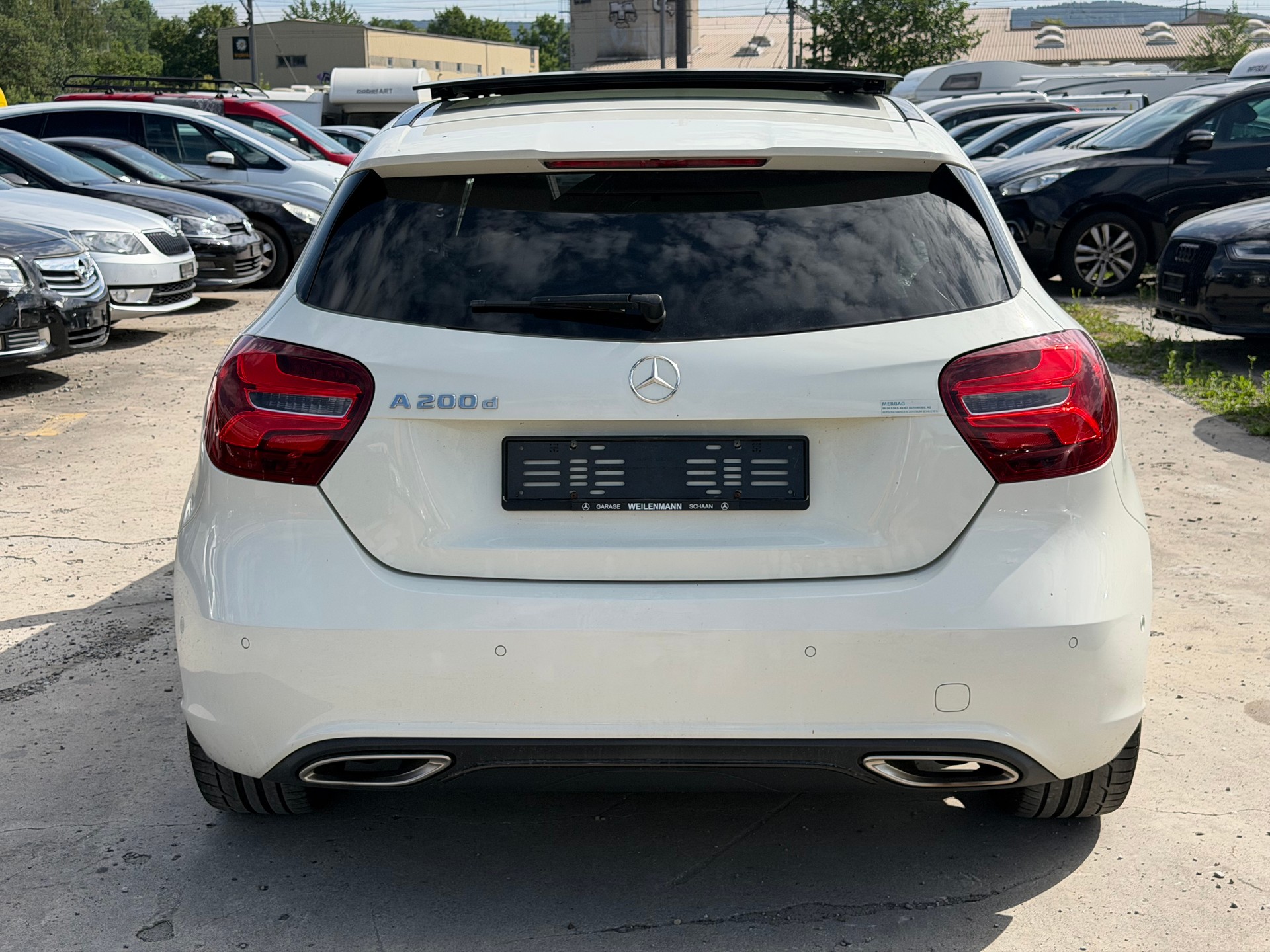 MERCEDES-BENZ A 200 CDI AMG Line 7G-DCT-image-5