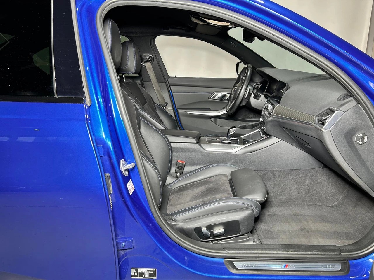 BMW M340d xDrive CH FAHRZEUG-image-11