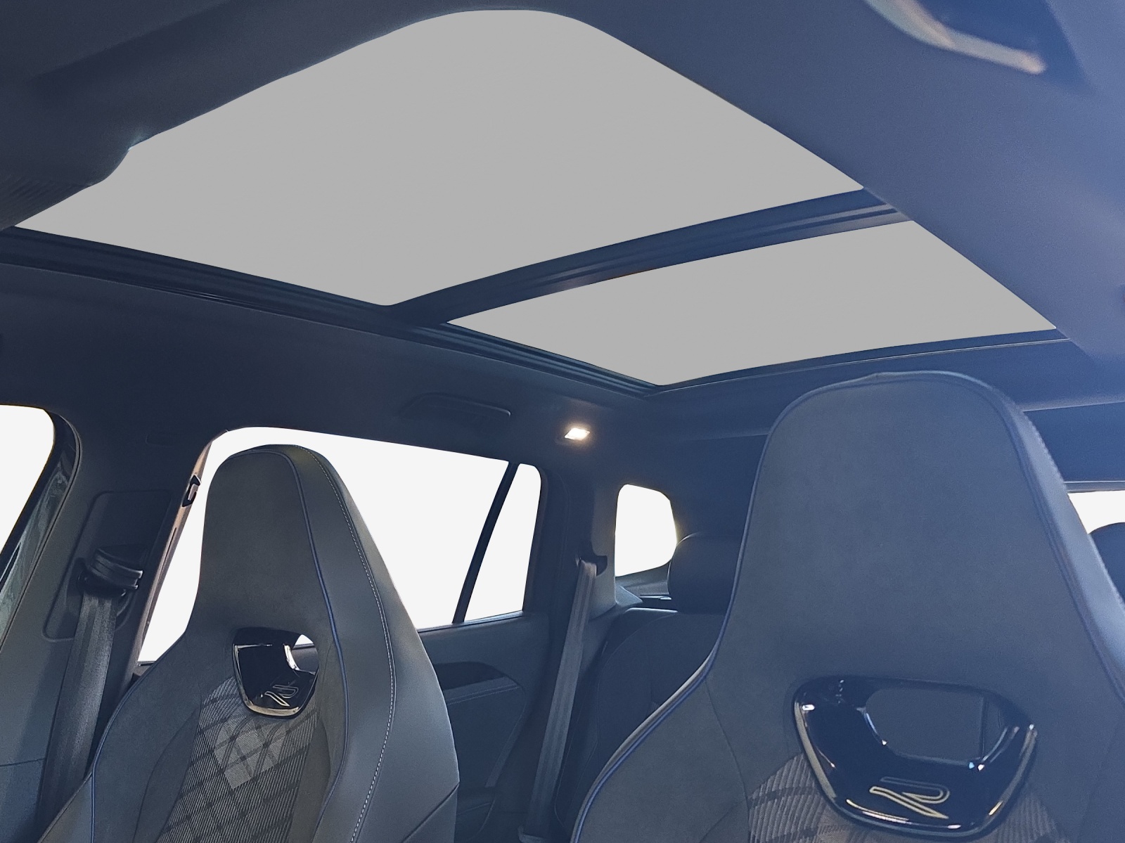 VW Tayron 2.0 TSI R-Line DSG 4Motion-image-14