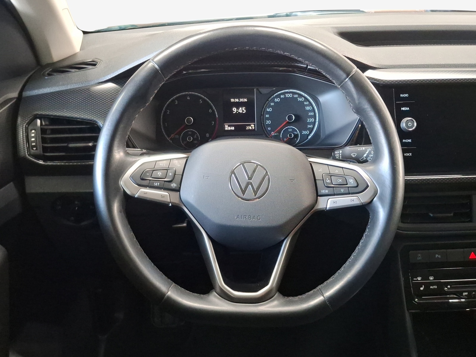 VW T-Cross 1.0 TSI Life DSG-image-9