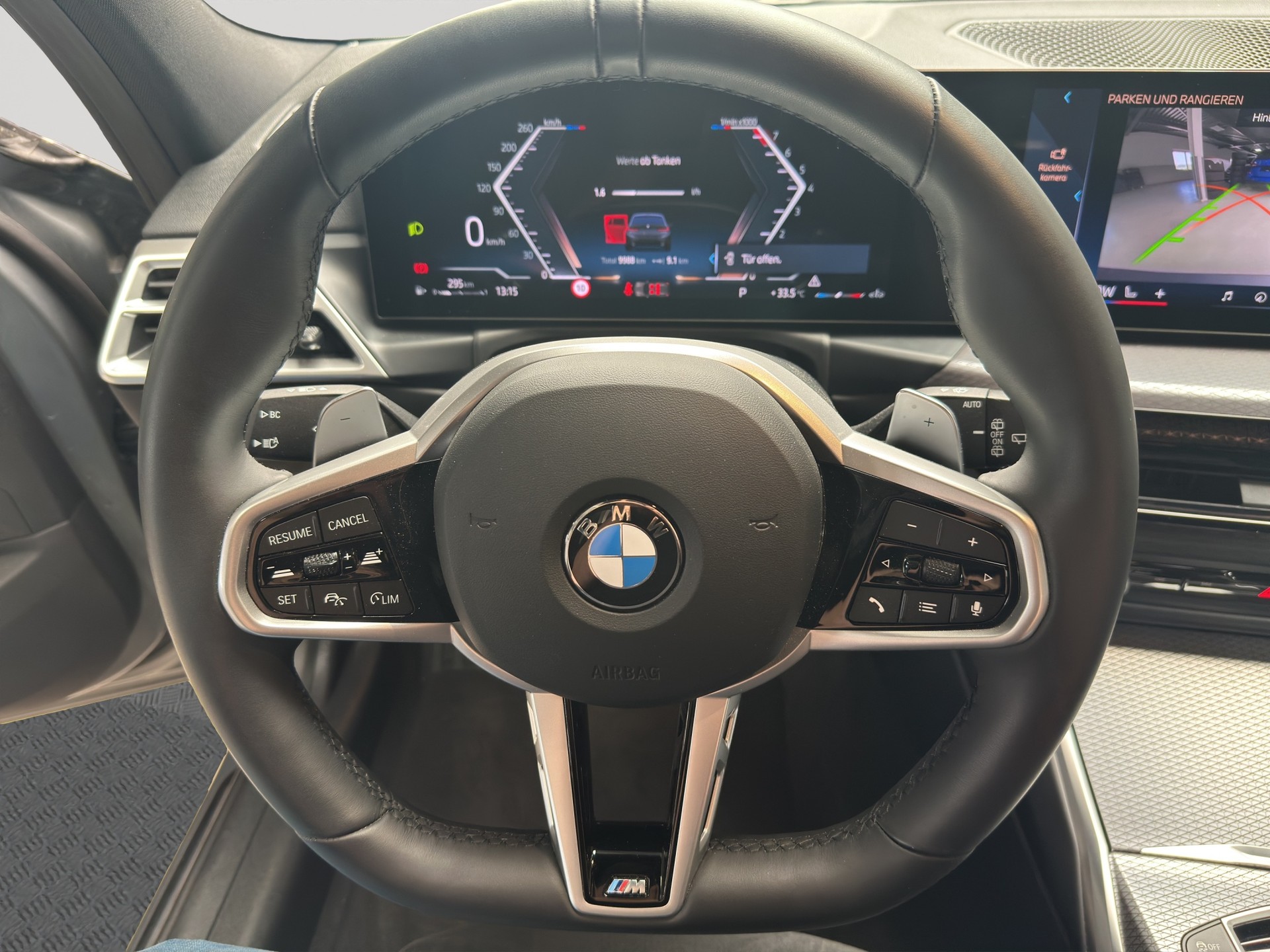 BMW 330i Touring xDrive Steptronic M Sport-image-9