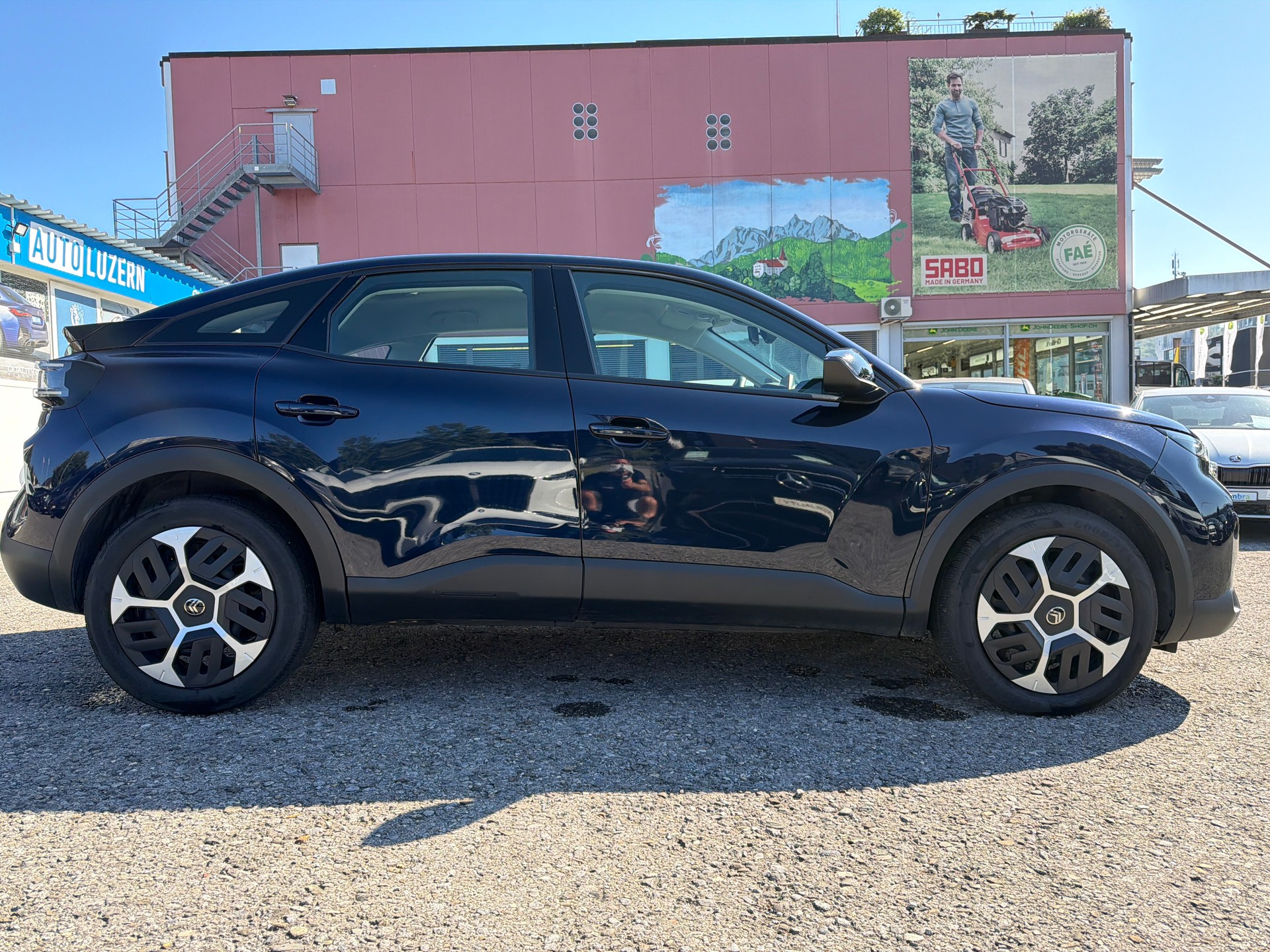 CITROEN C4 1.2 130 Plus EAT8-image-5