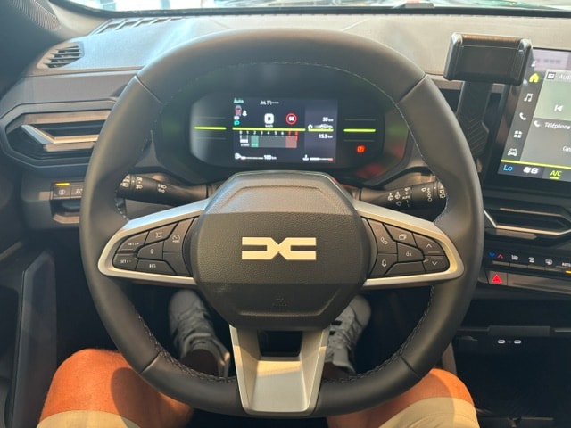 DACIA Duster TCe 130 48V Journey 4x4-image-8