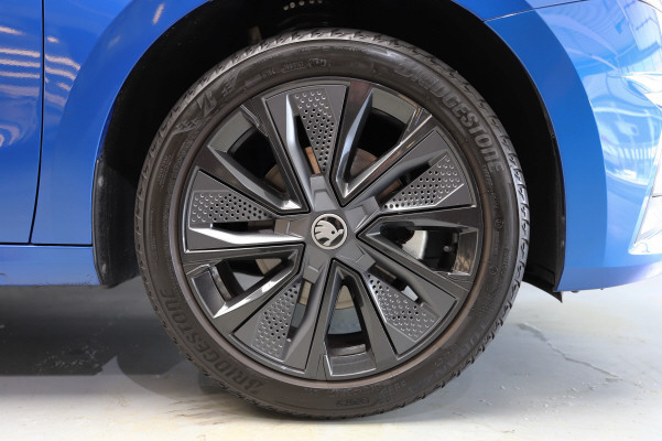 SKODA Fab. 1.0 TSI Select. DSG-image-12