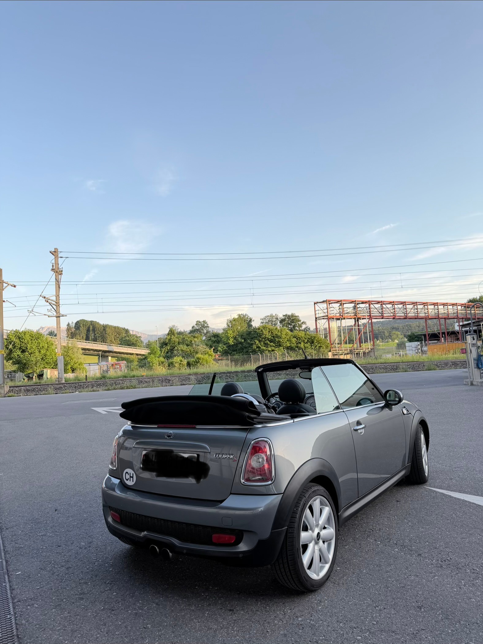 MINI 1.6i Cooper S-image-3