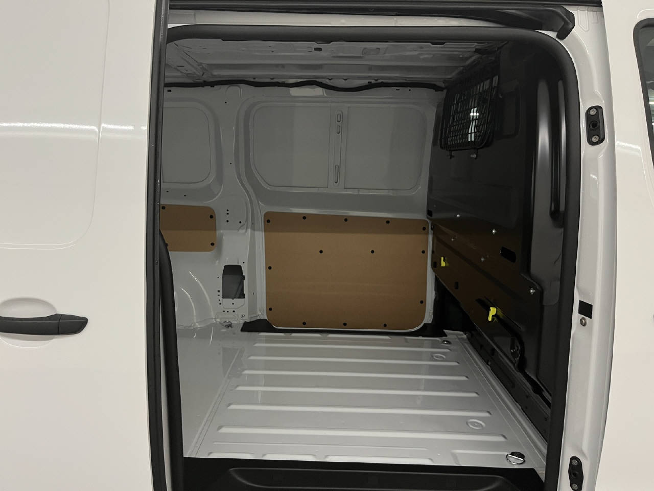 OPEL Vivaro Cargo 1.5 D 120 Energize Your Business S/S-image-12
