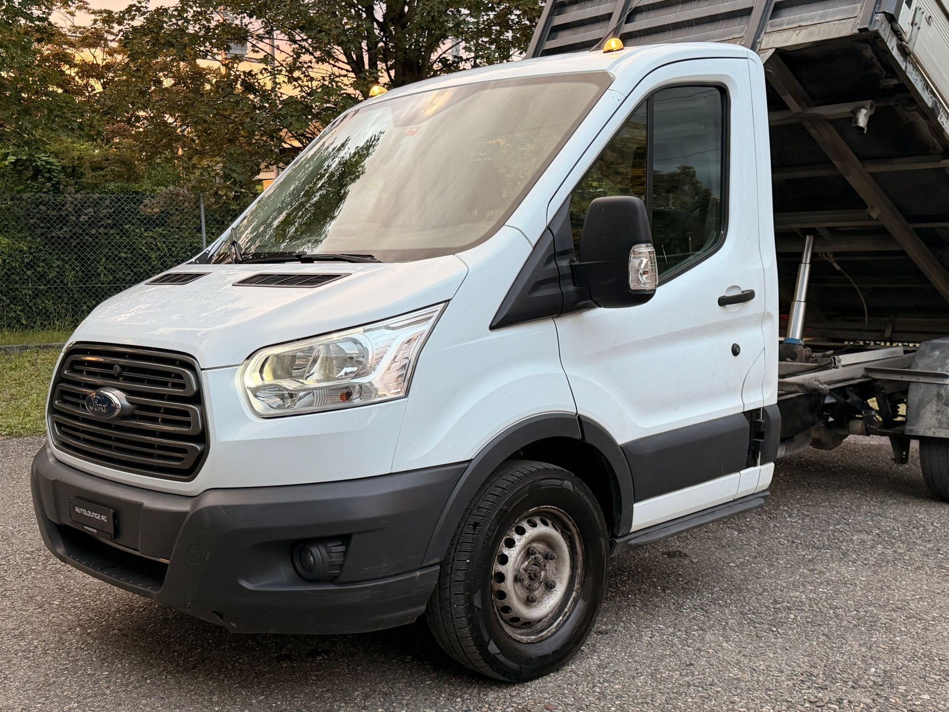 FORD Transit Kipper *AHK* 350 L2 Trend 2.0 TDCi 130 4WD-showroom-element-3