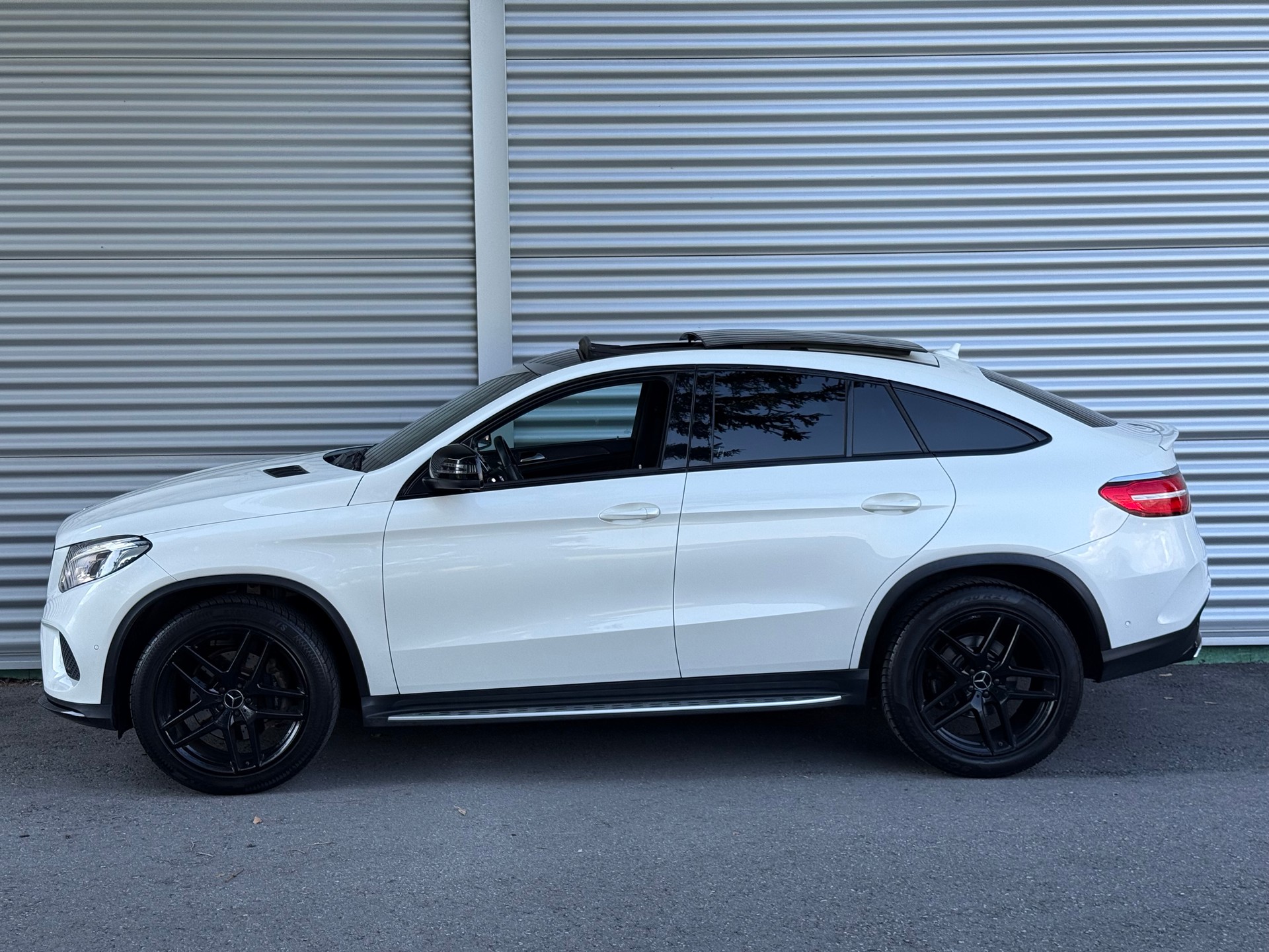 MERCEDES-BENZ GLE Coupé 350 d 4Matic 9G-Tronic-image-2
