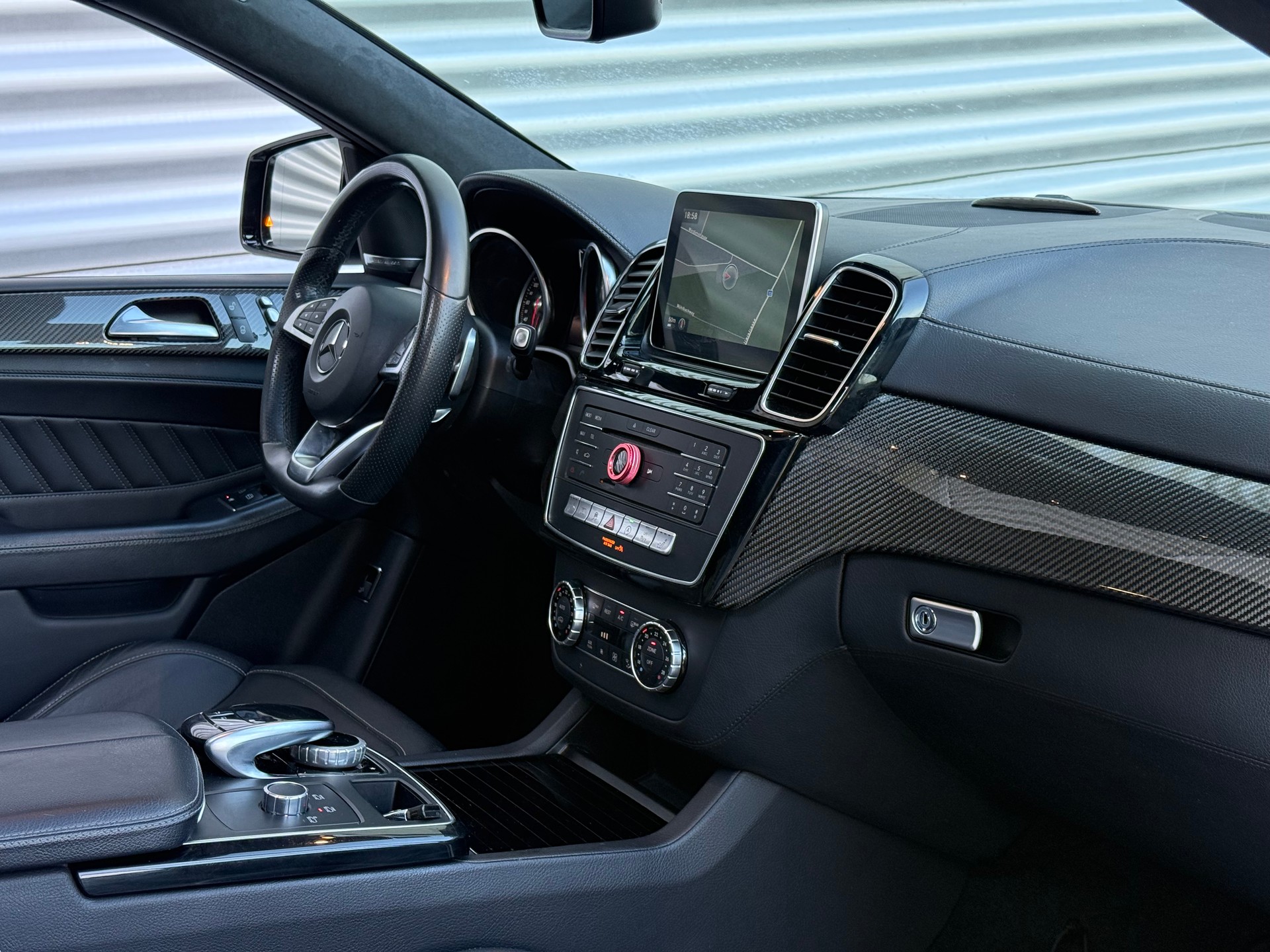 MERCEDES-BENZ GLE Coupé 350 d 4Matic 9G-Tronic-image-10