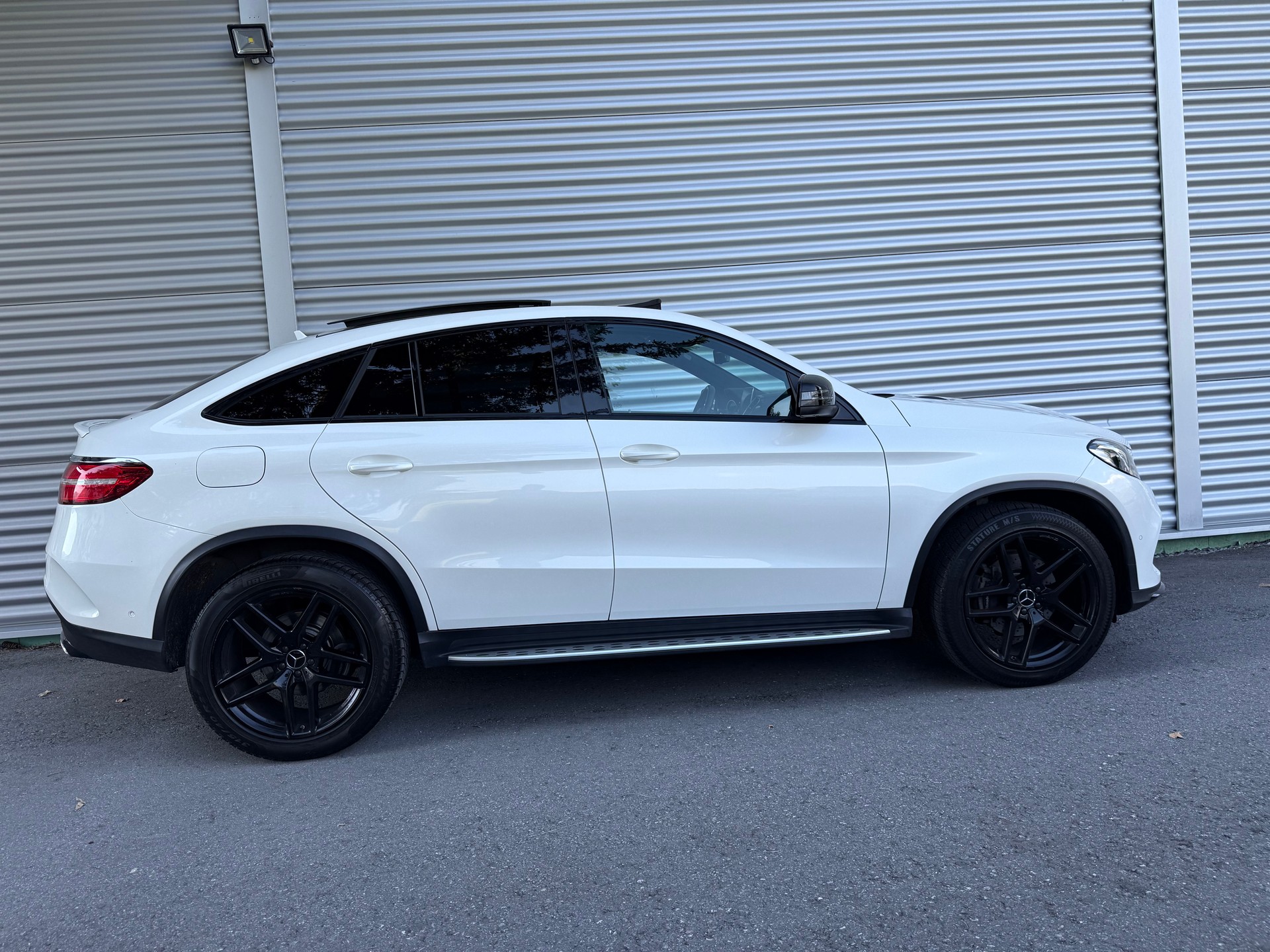MERCEDES-BENZ GLE Coupé 350 d 4Matic 9G-Tronic-image-5
