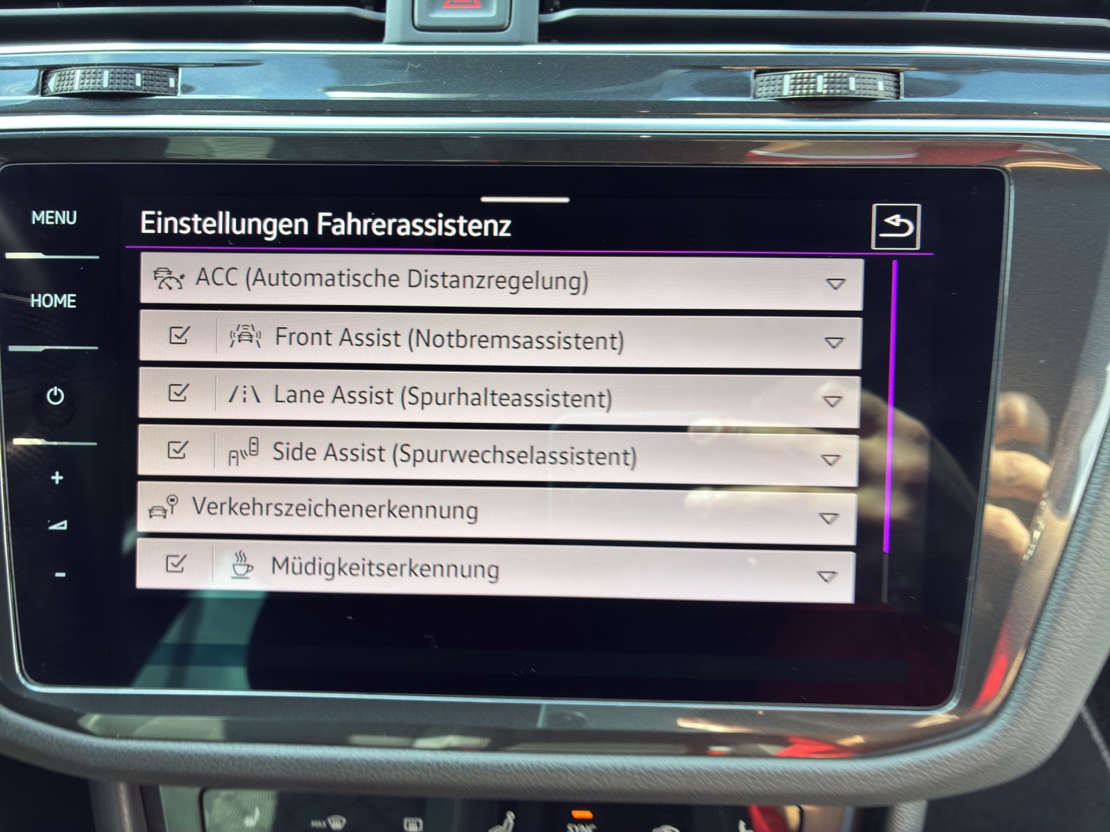 VW Tiguan 1.4TSI PHEV Selection DSG-image-13