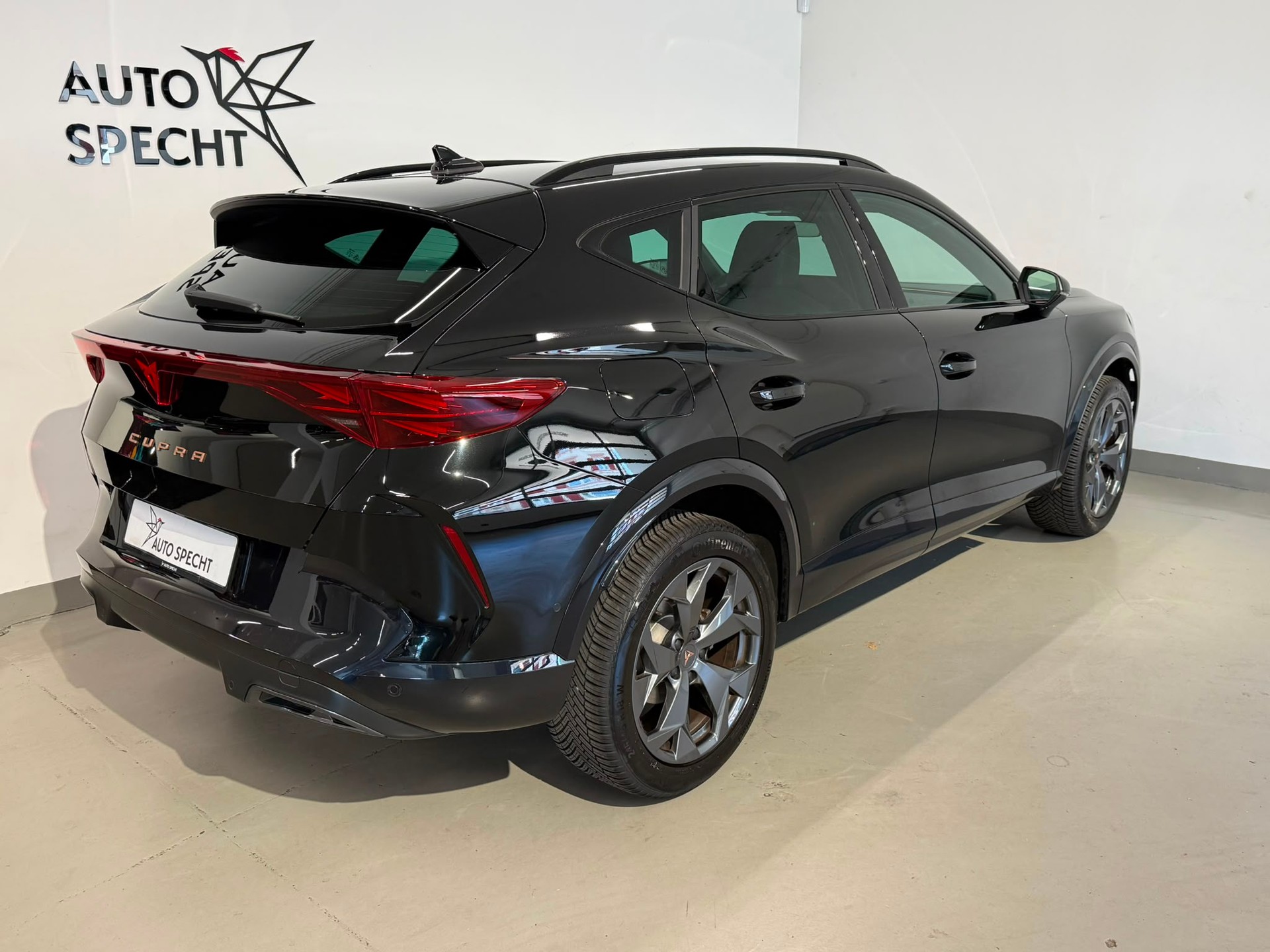 CUPRA Formentor 1.5 TSI DSG-showroom-element-3