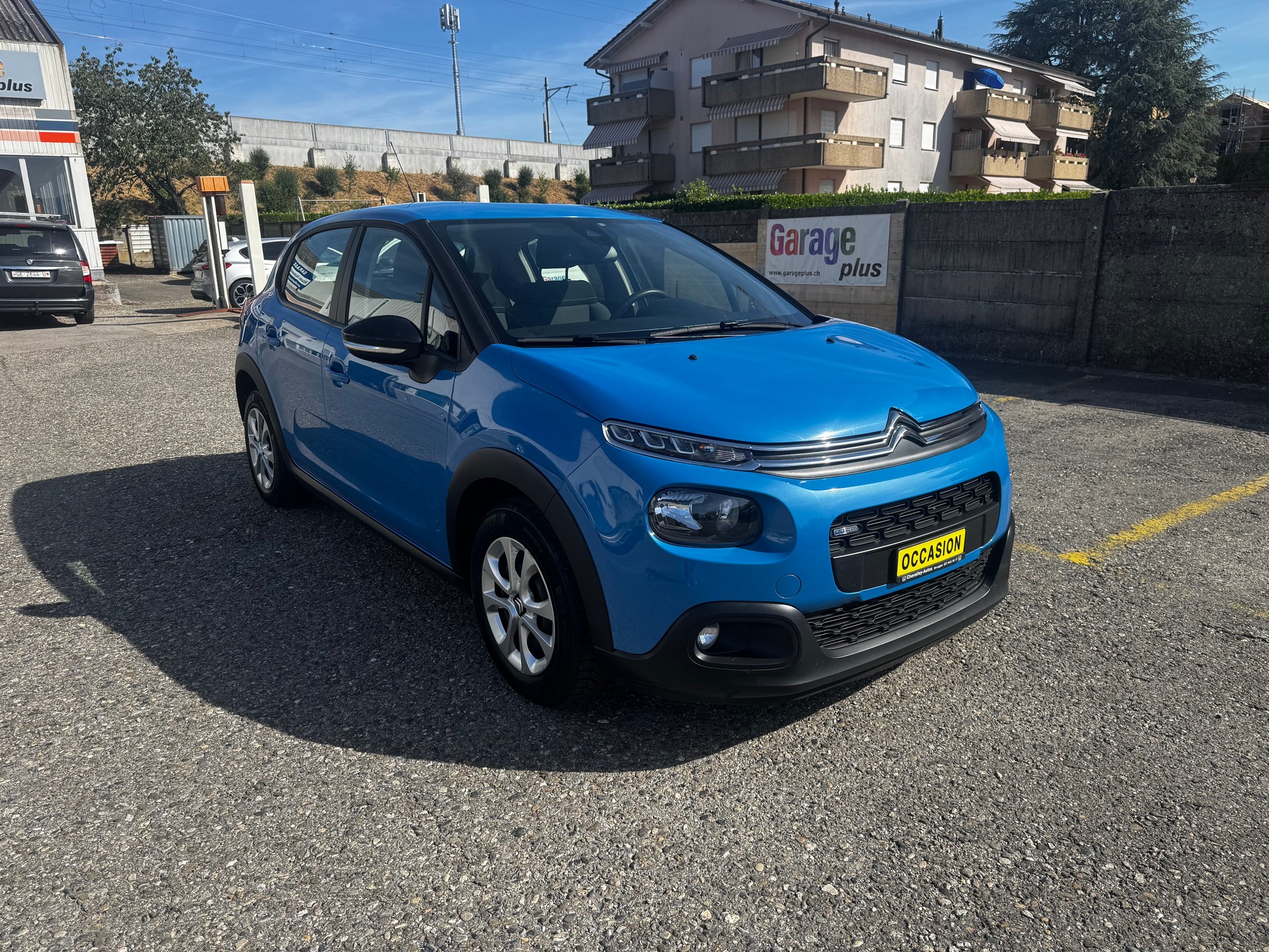 CITROEN C3 1.2i PureTech Shine-image-7