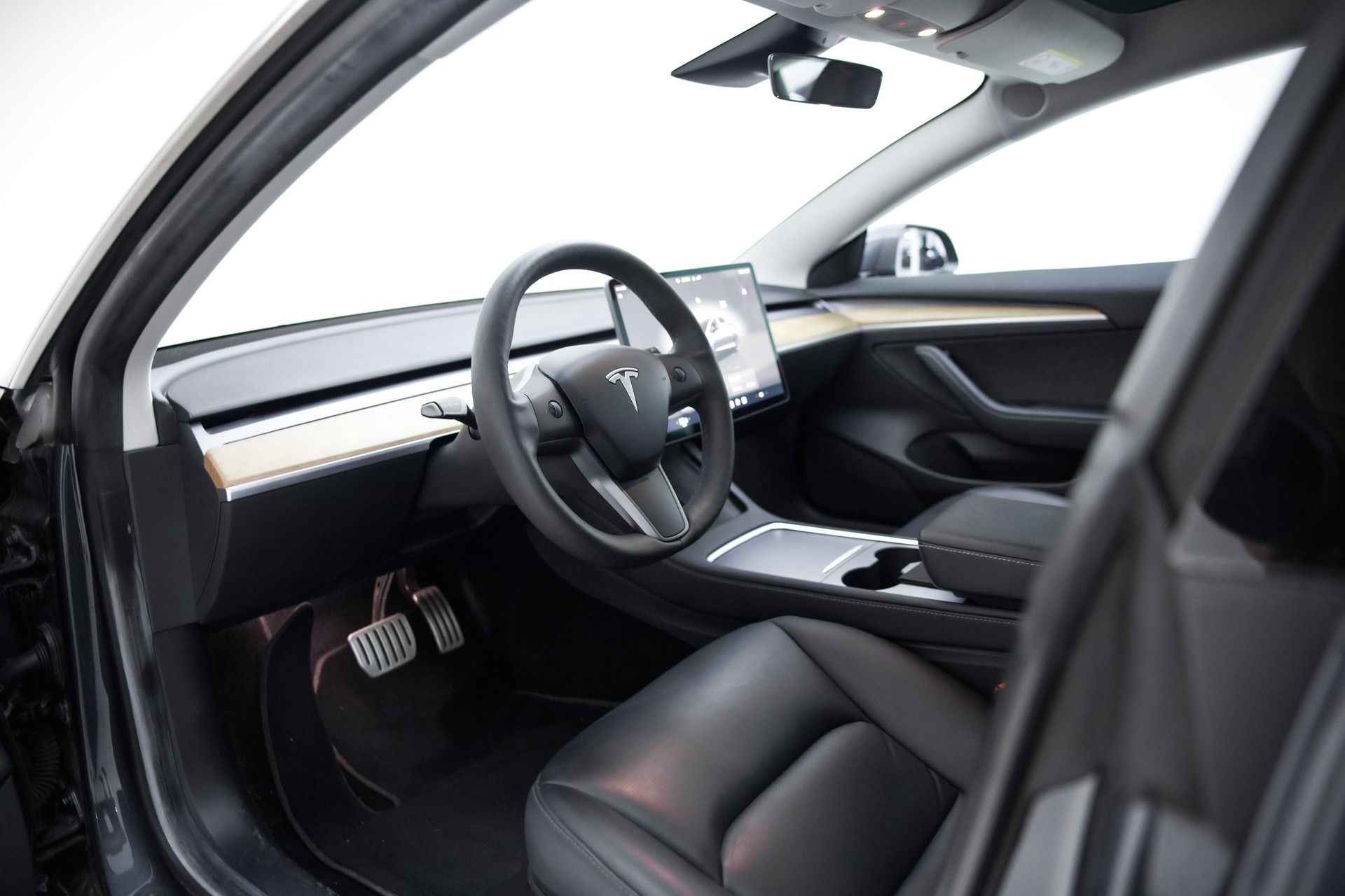 TESLA Model 3 Performance Dual Motor AWD-image-18