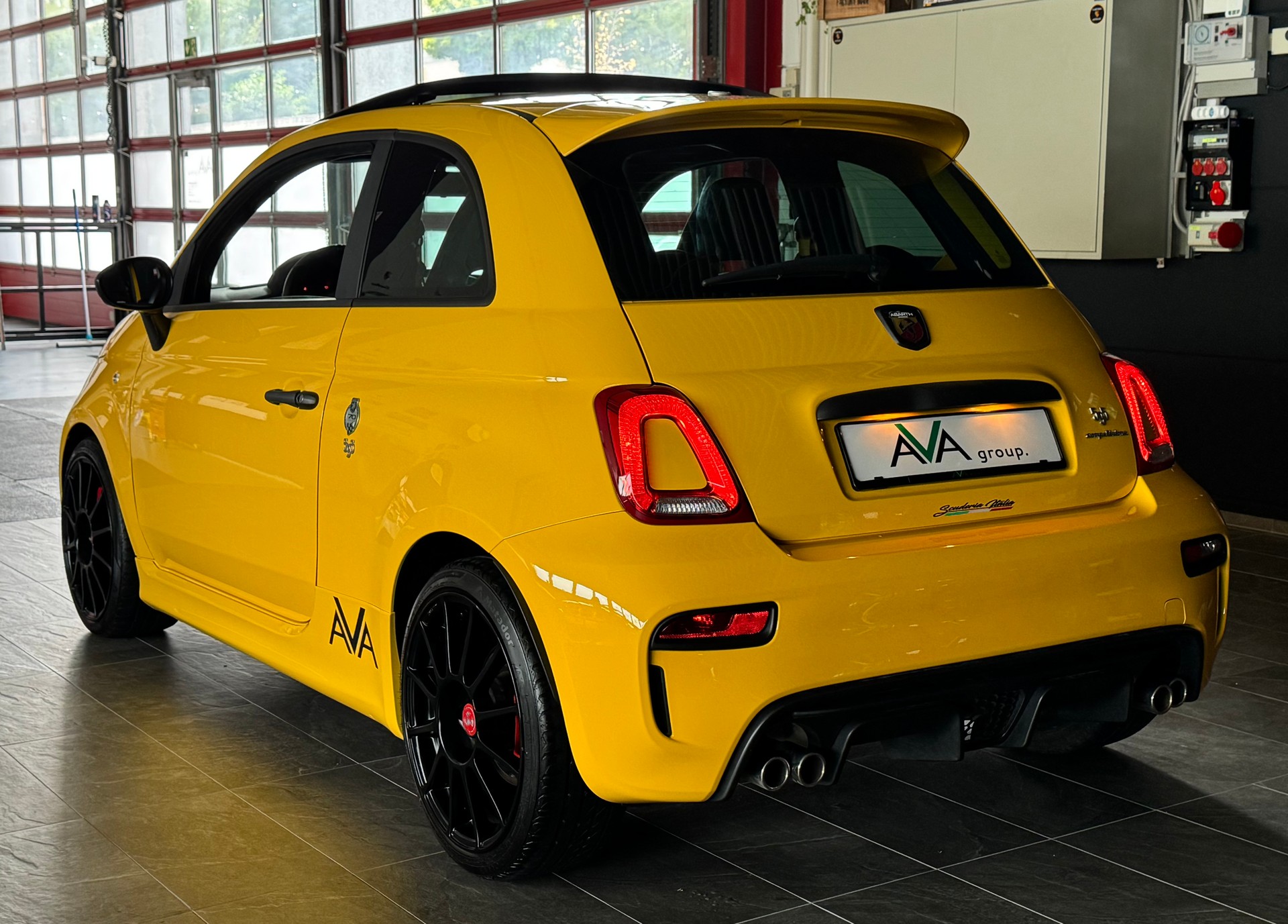FIAT 595 1.4 16V Turbo Abarth Comp 70° Anniv. Duologic-image-6