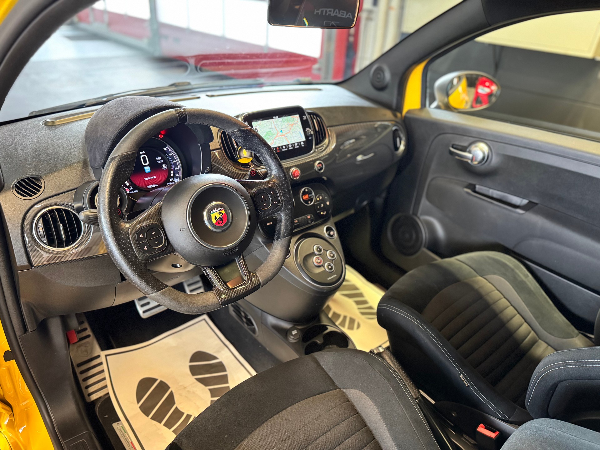 FIAT 595 1.4 16V Turbo Abarth Comp 70° Anniv. Duologic-image-11