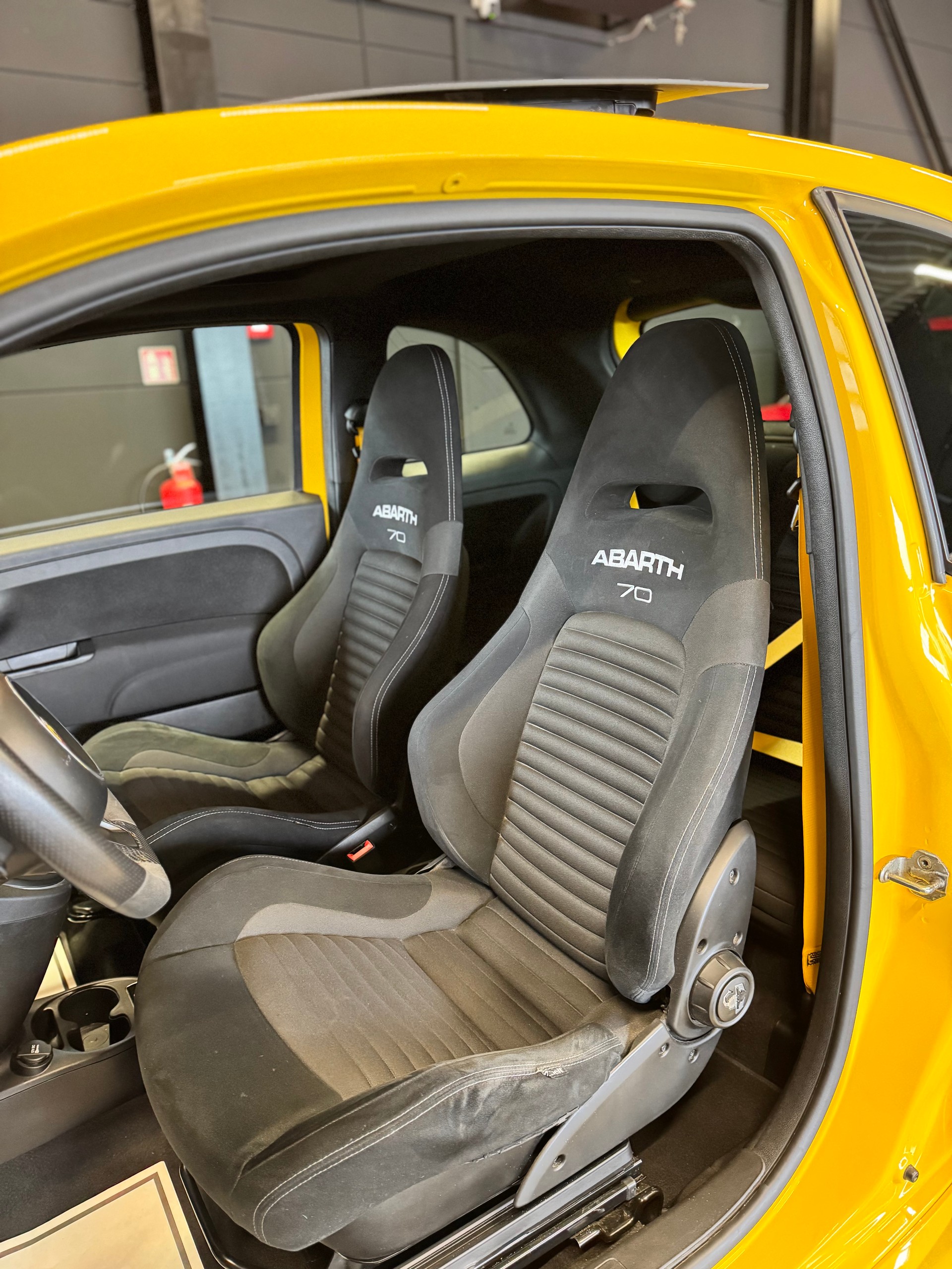 FIAT 595 1.4 16V Turbo Abarth Comp 70° Anniv. Duologic-image-12