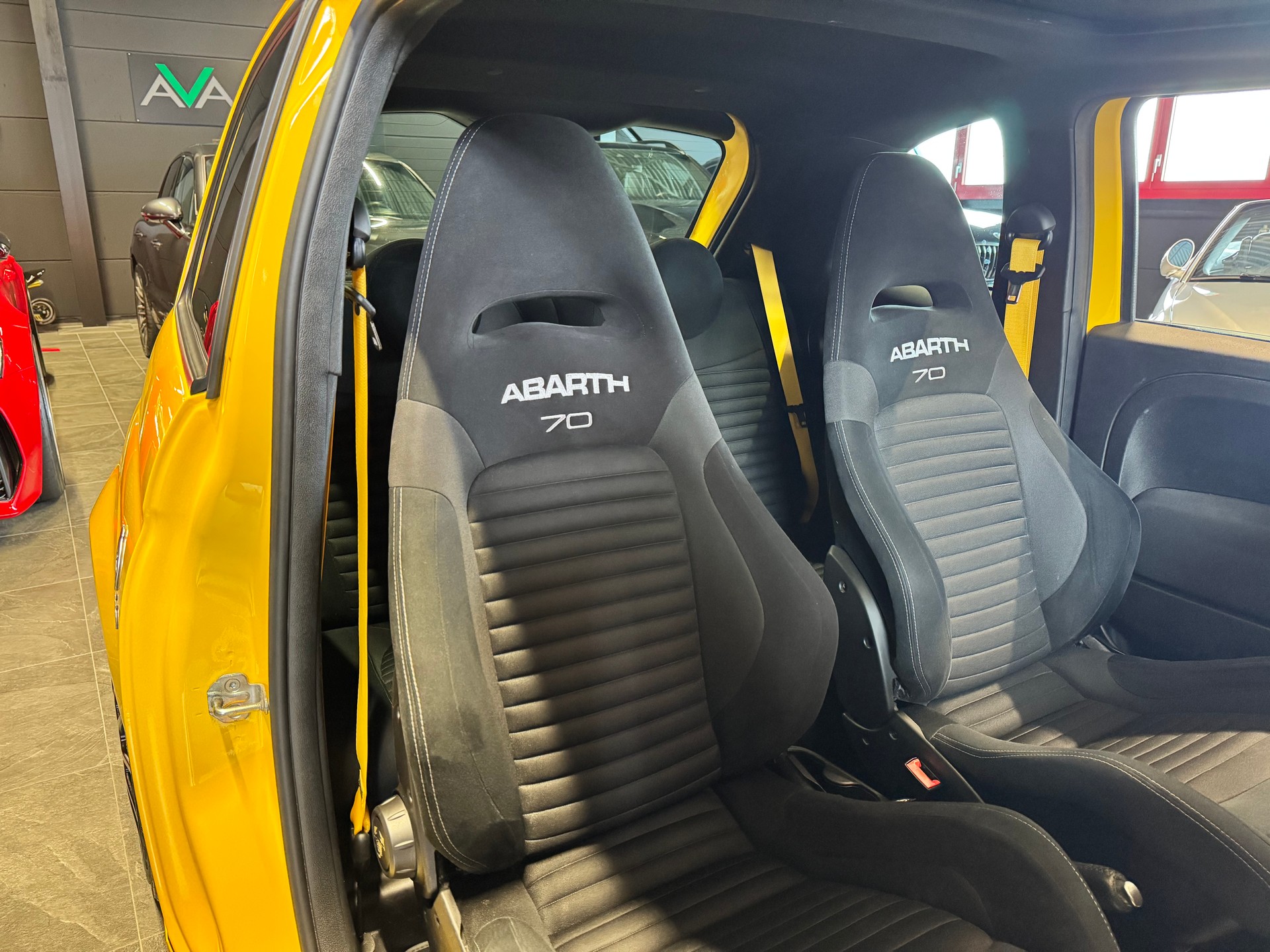 FIAT 595 1.4 16V Turbo Abarth Comp 70° Anniv. Duologic-image-10