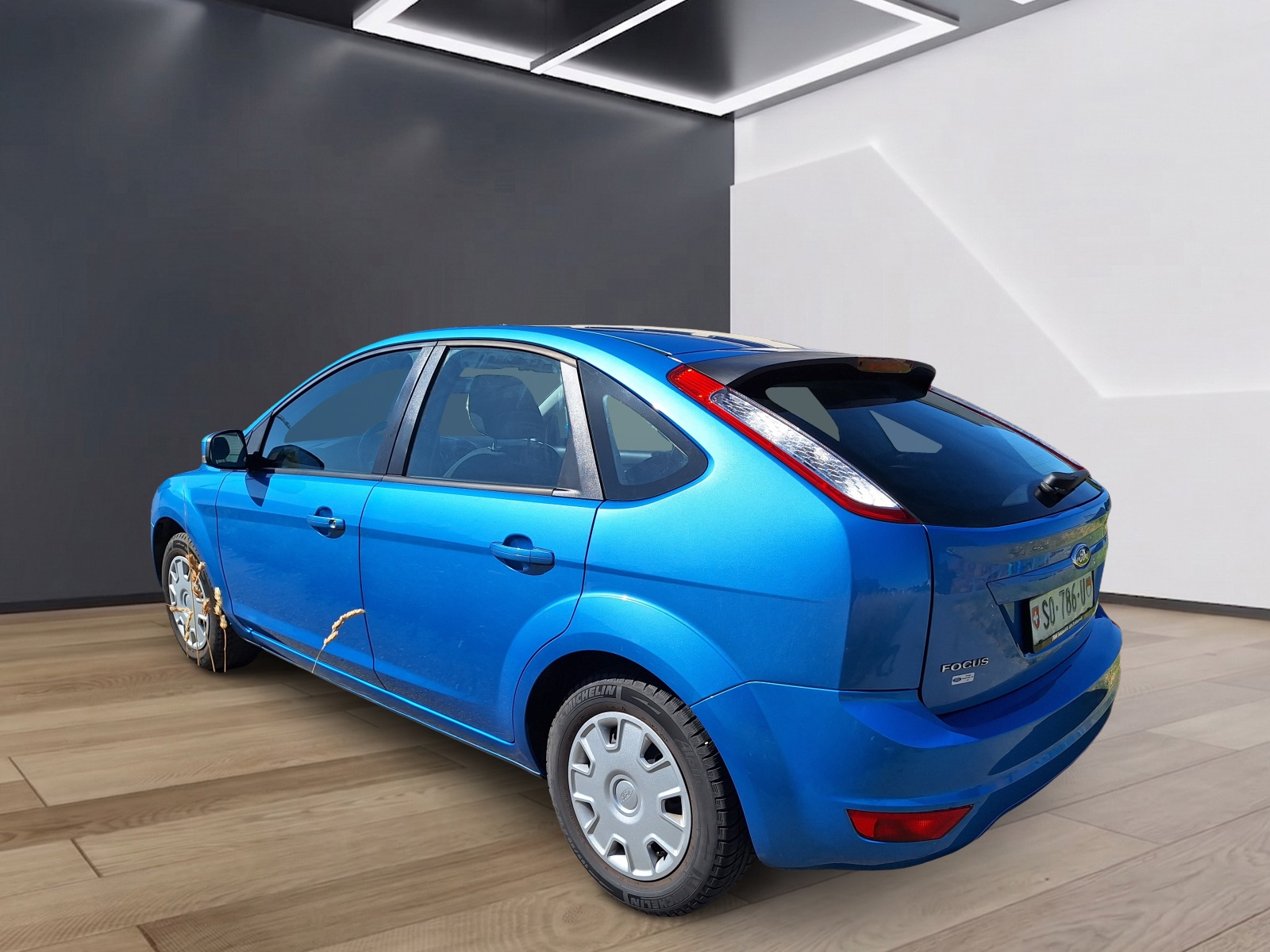 FORD Focus 1.6i VCT Carving-image-5