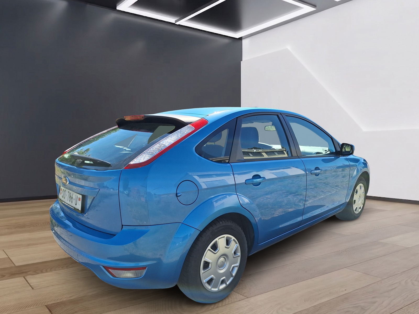 FORD Focus 1.6i VCT Carving-image-4