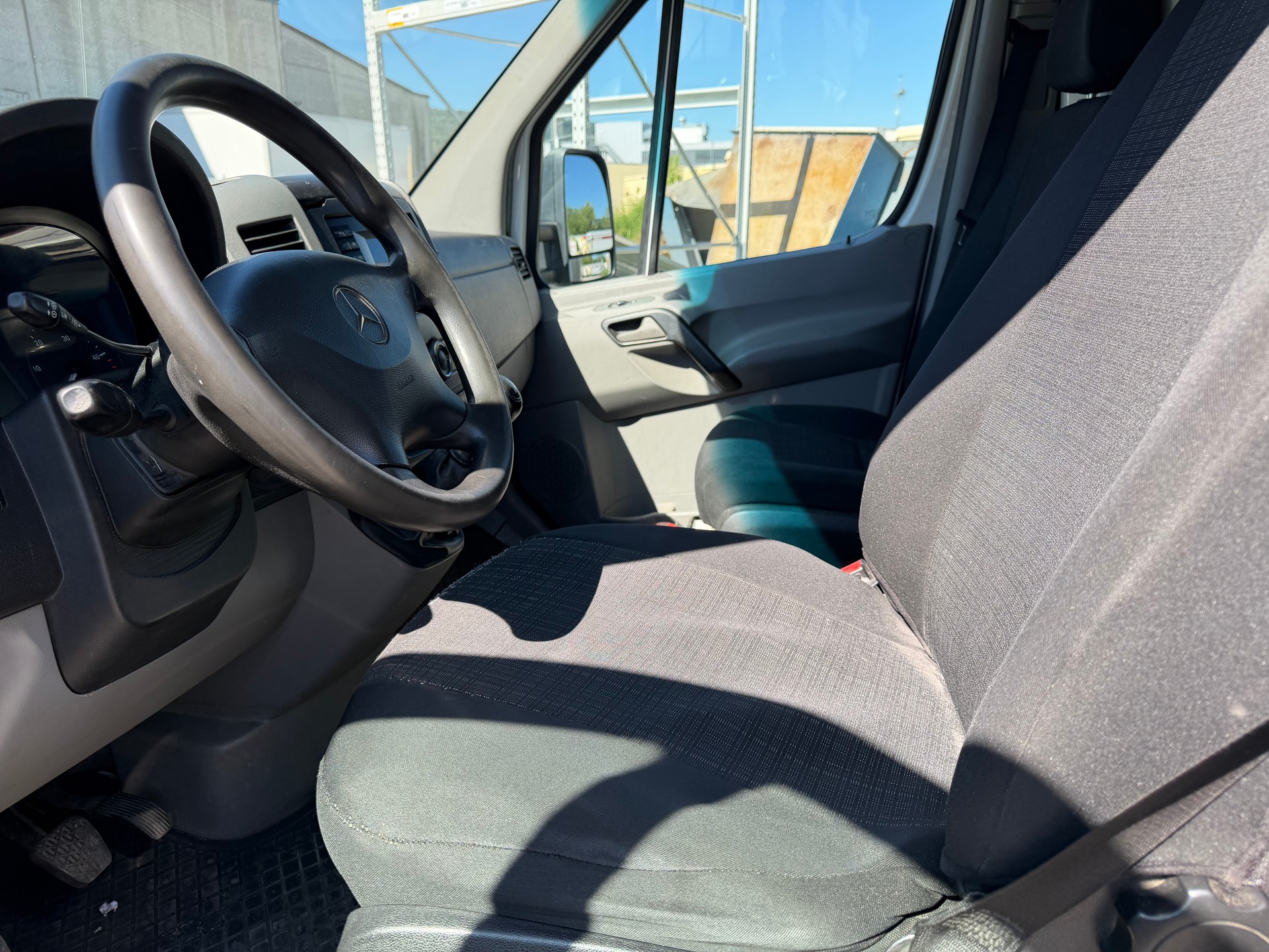 MERCEDES-BENZ Sprinter 319 CDI Standard-image-3